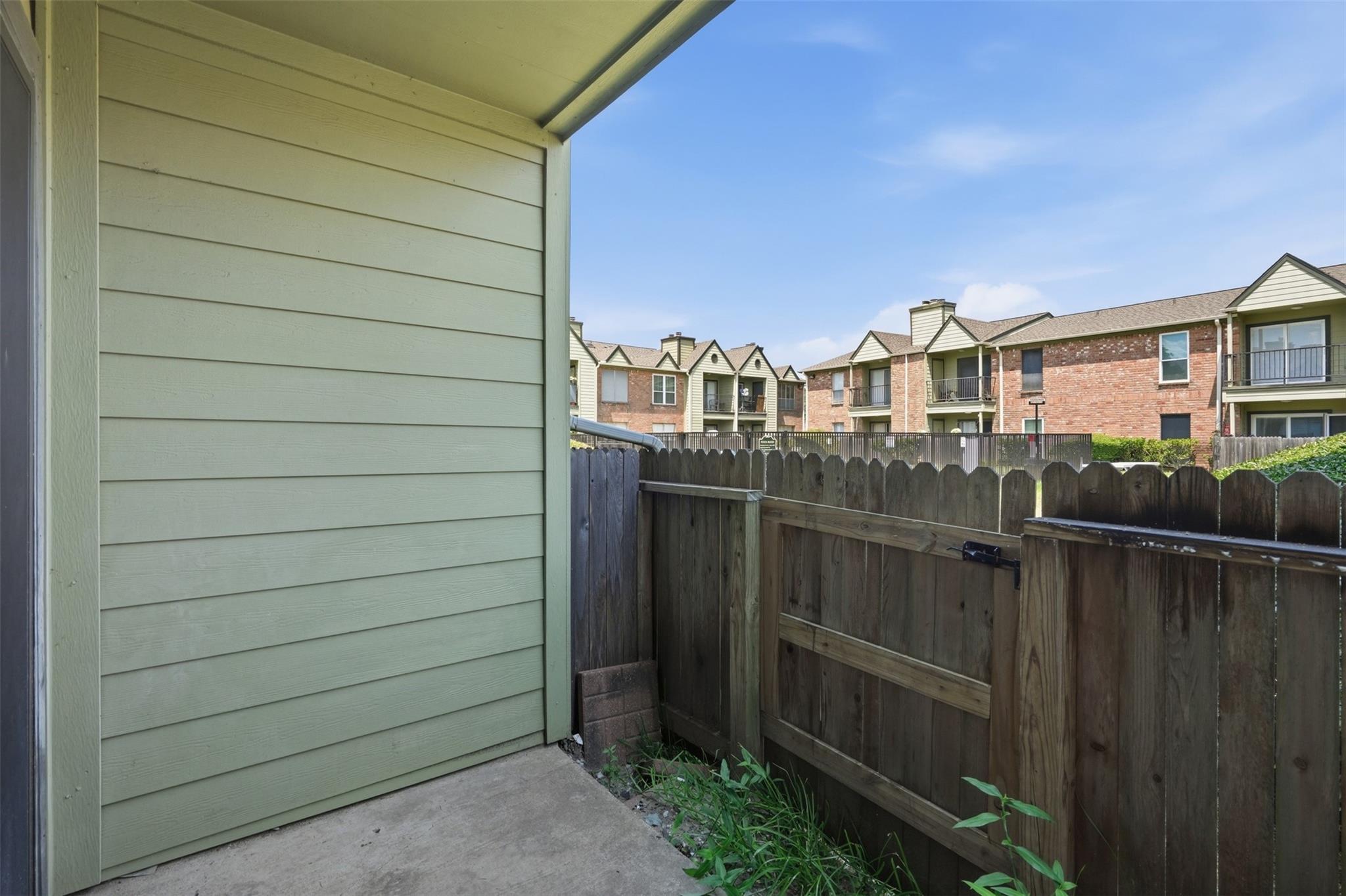 18800 Egret Bay Boulevard # 1007