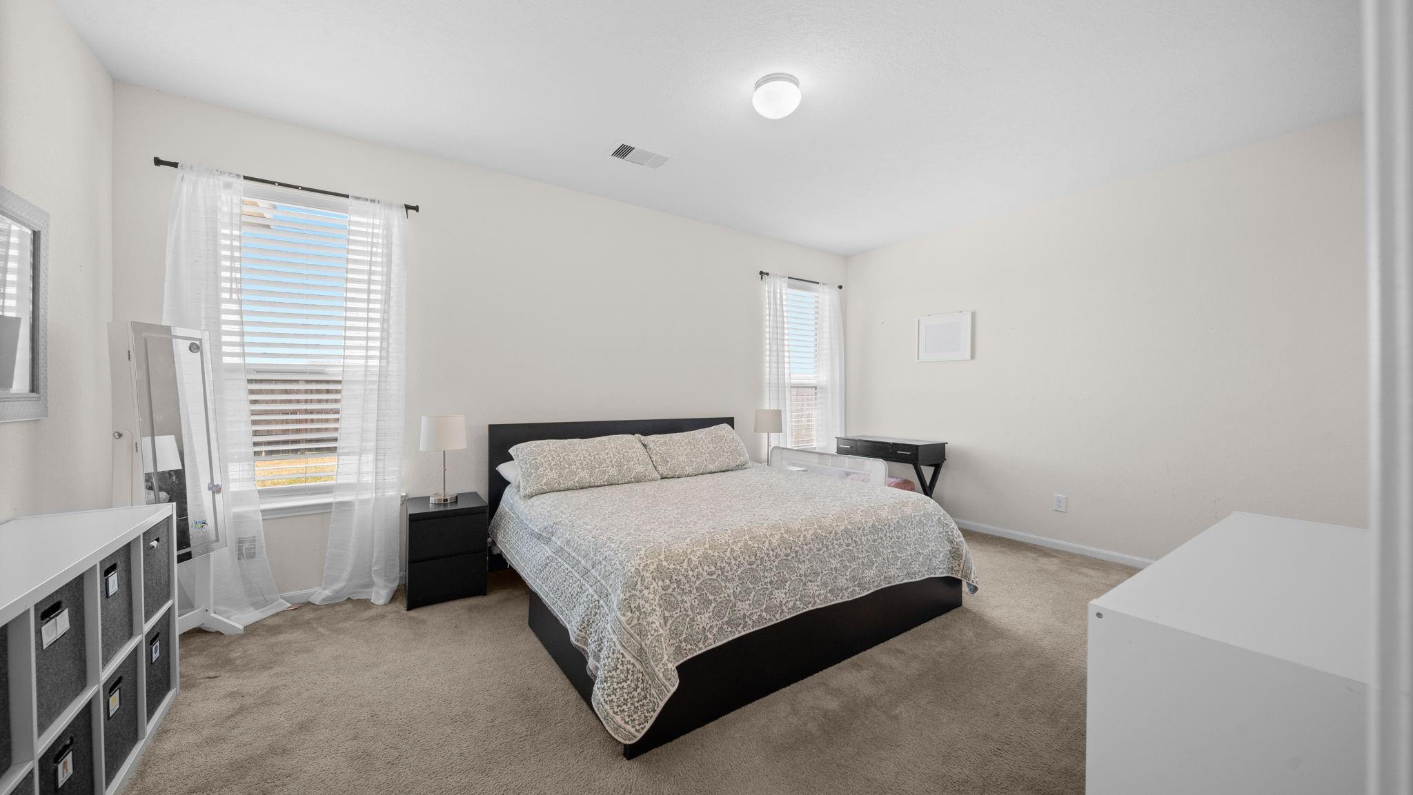 2515 Hawthorn Park Court