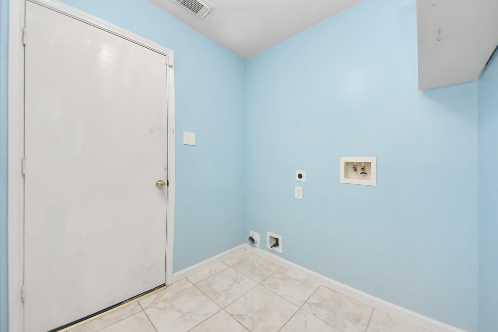 14614 Sweetwater View Drive