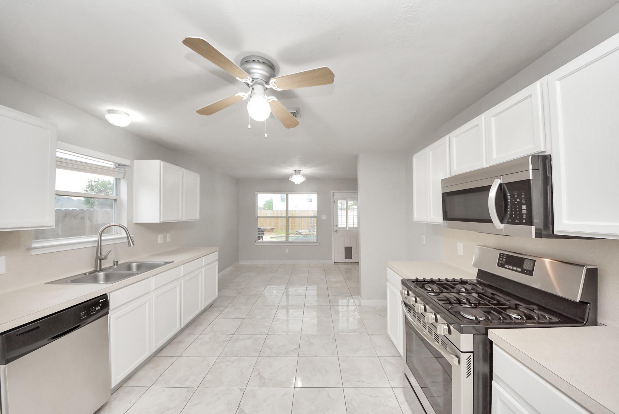 14614 Sweetwater View Drive