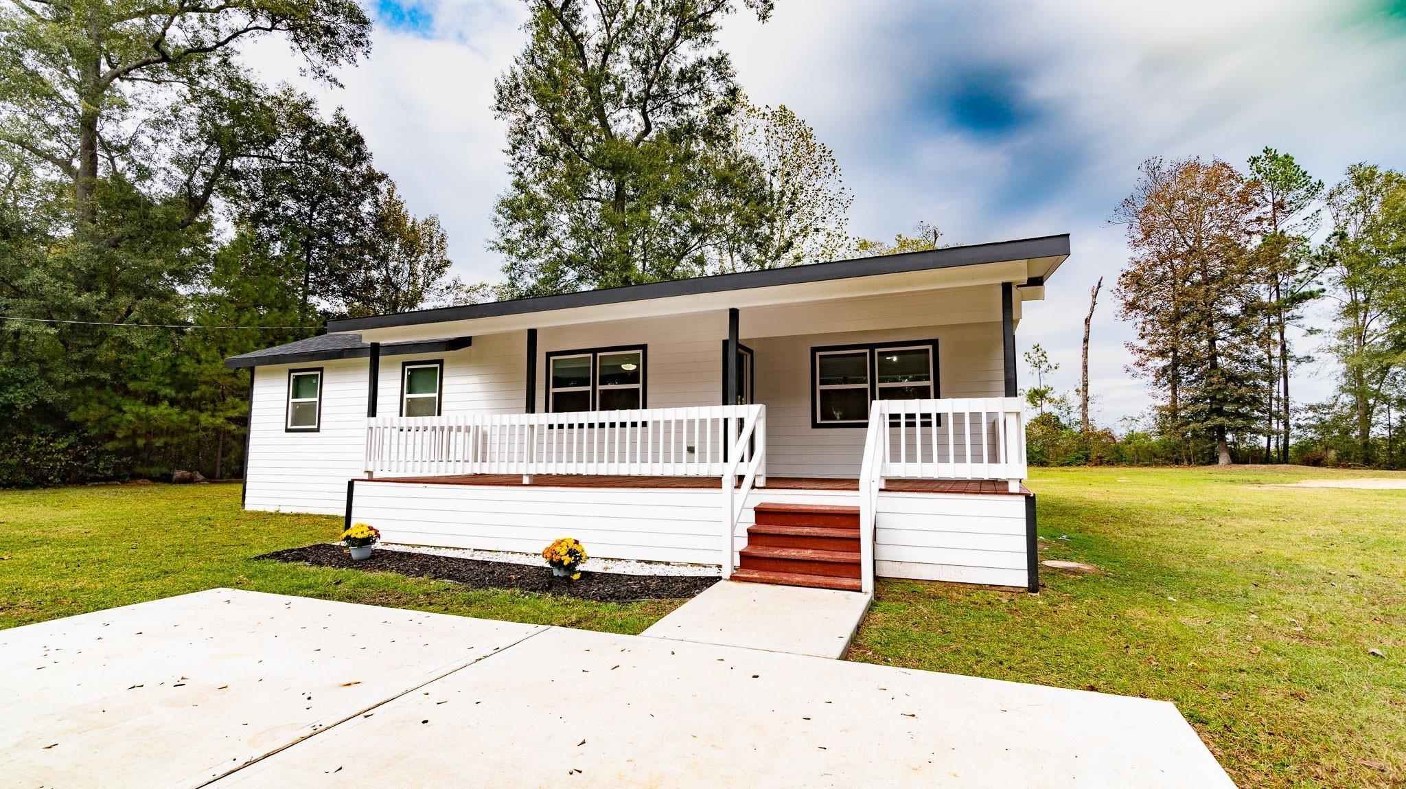 2036 County Road 3434n N