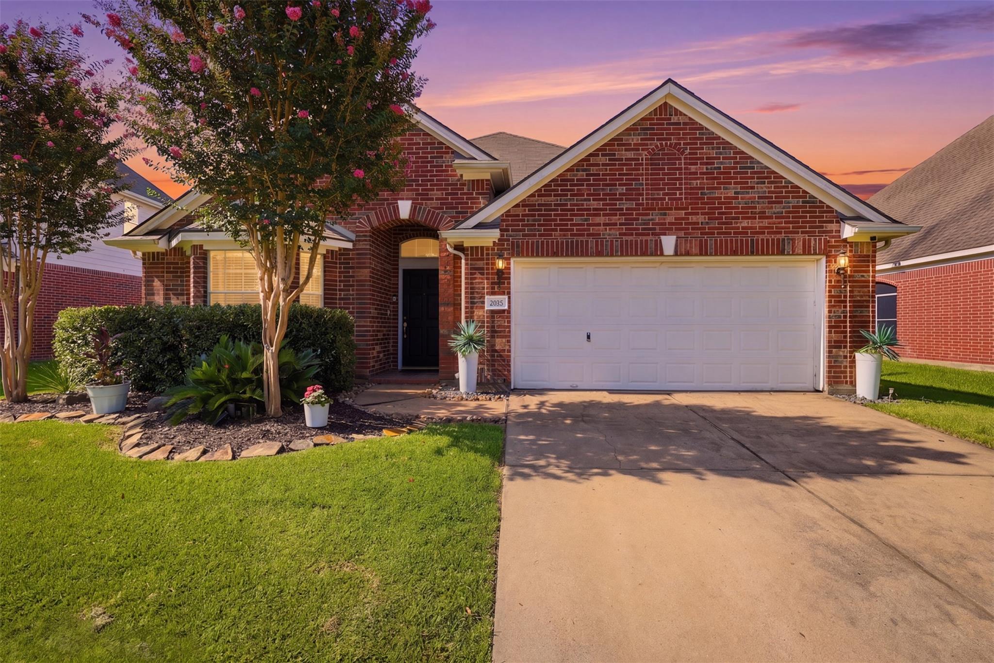 11207 Timbertree Lane