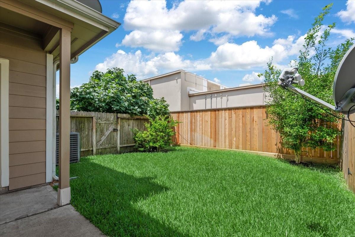 2742 Windy Thicket Lane