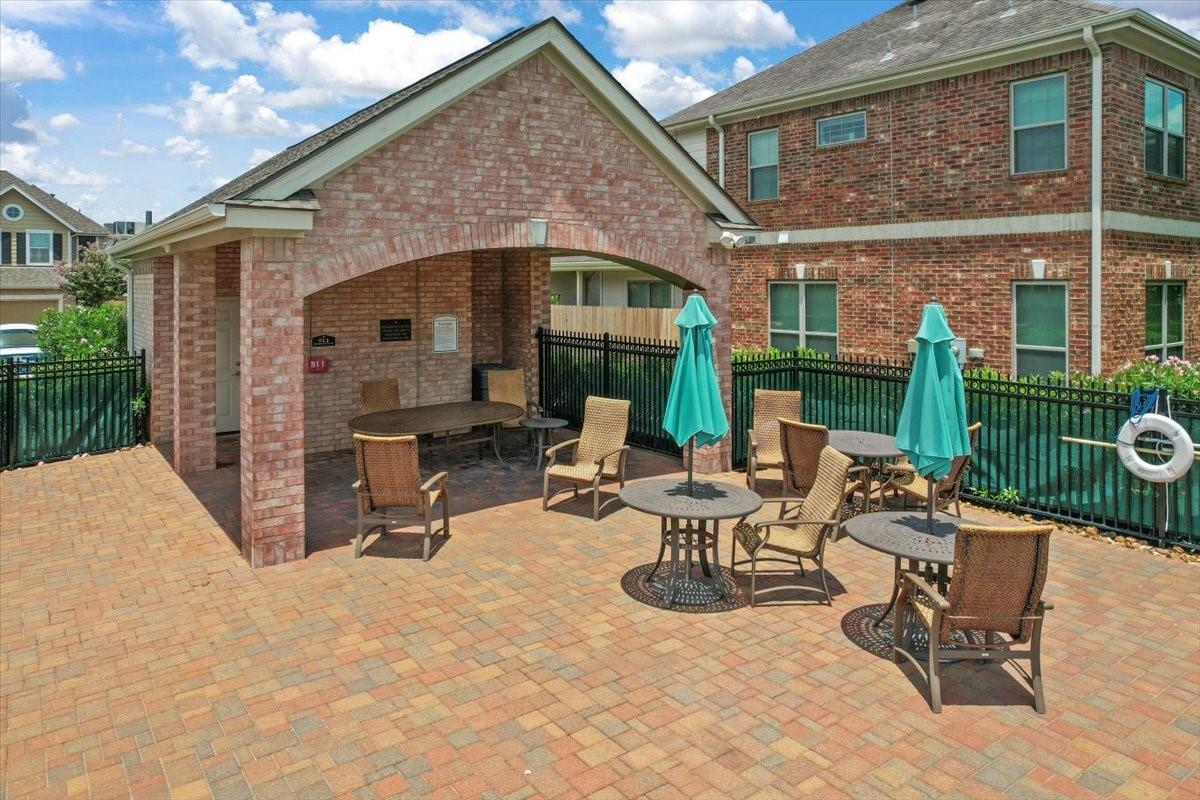 2742 Windy Thicket Lane