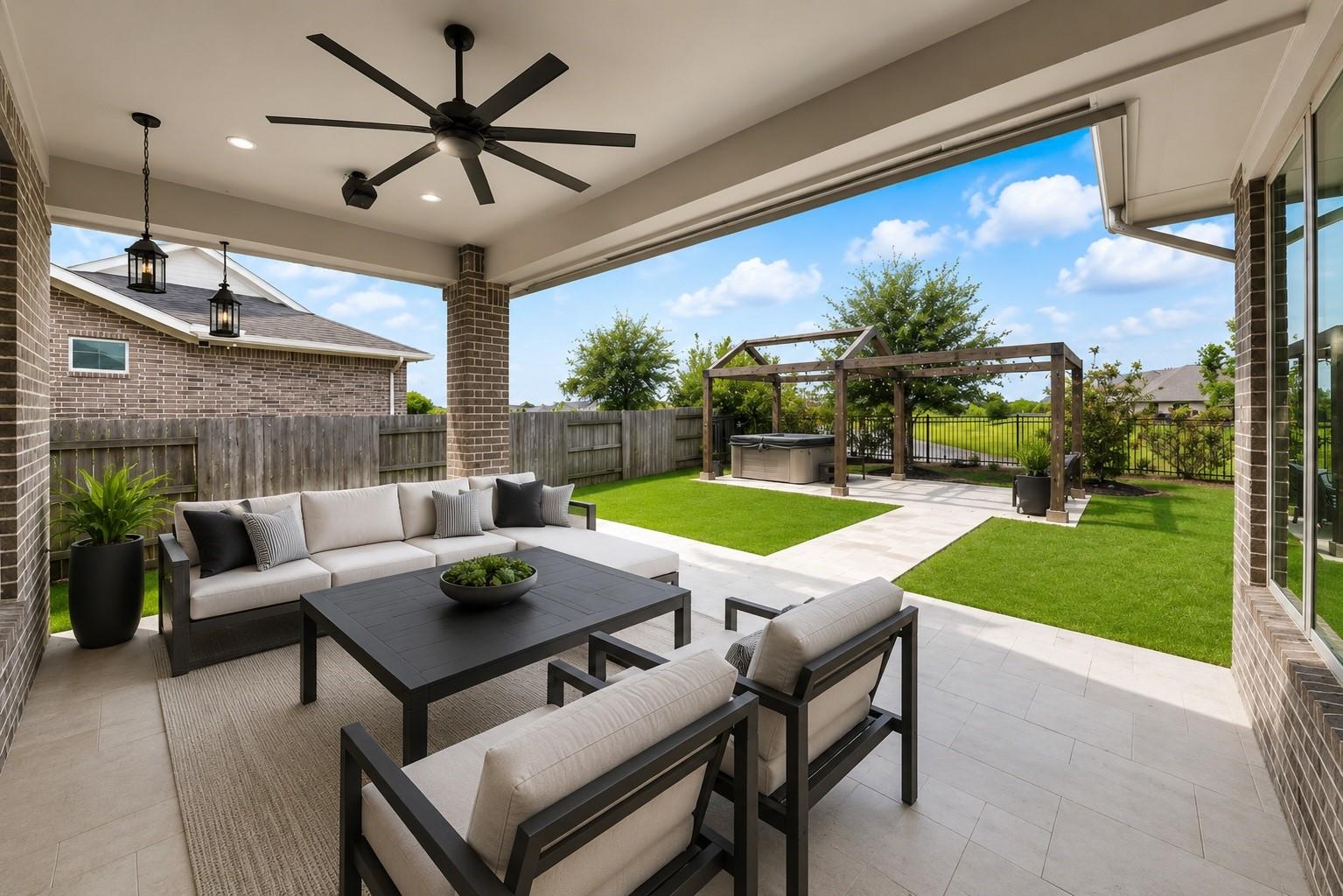 6539 Woodleaf Lake Loop