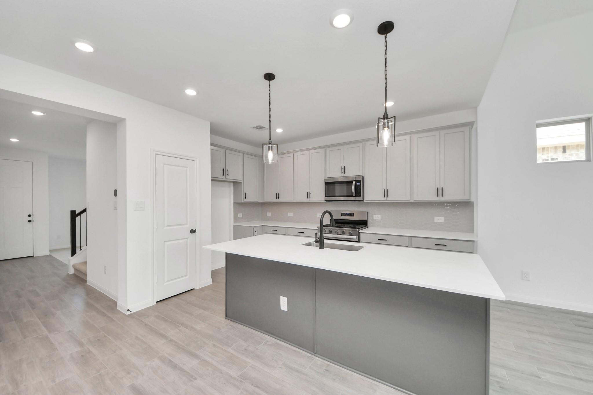 7722 Clover Gully Lane