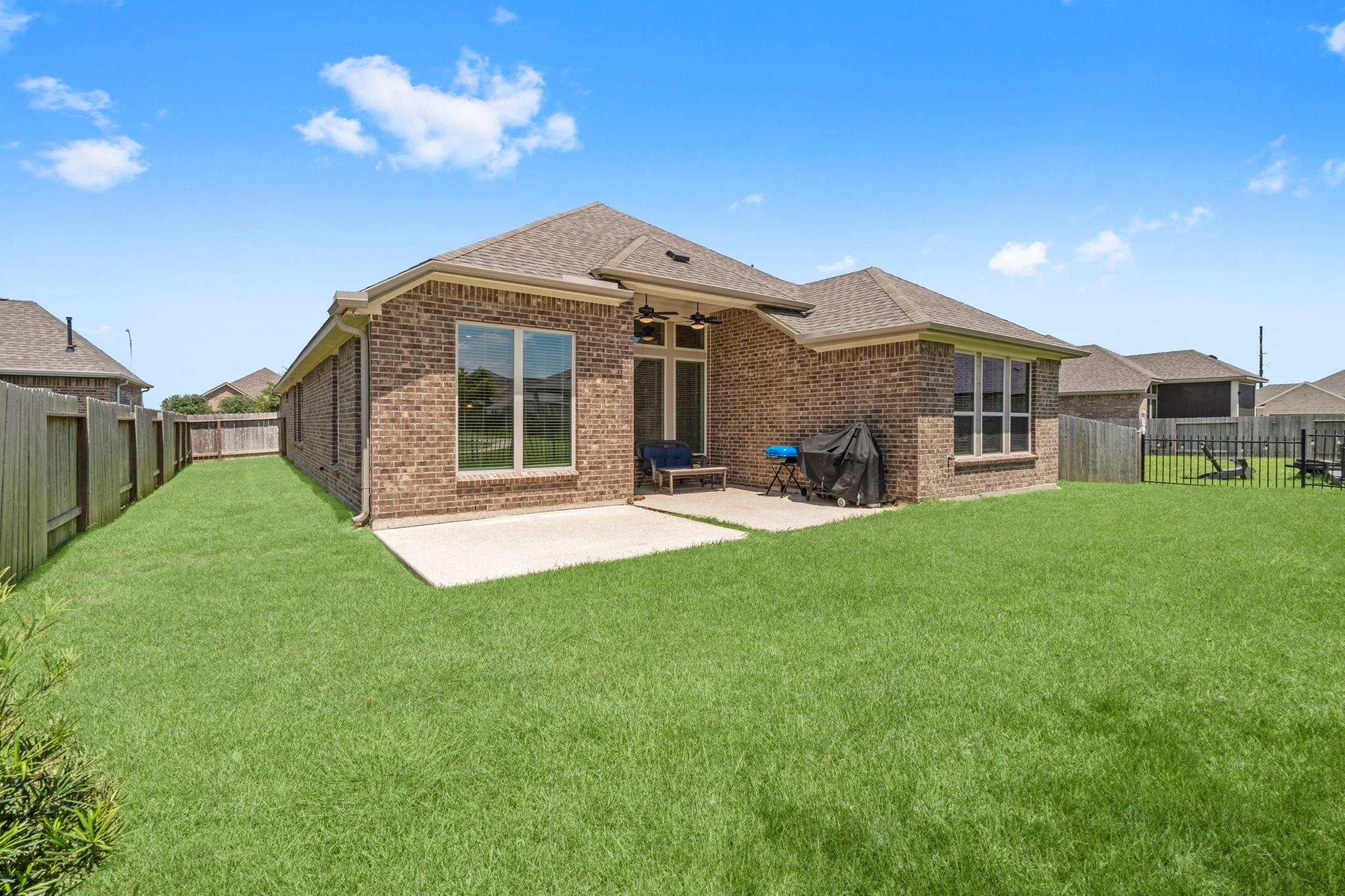 7015 Arbor Bay Lane