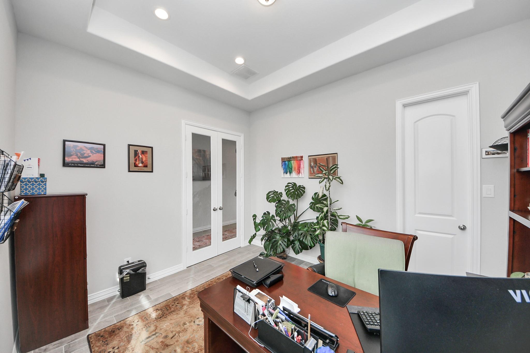 3902 Cantone Grotto Ct