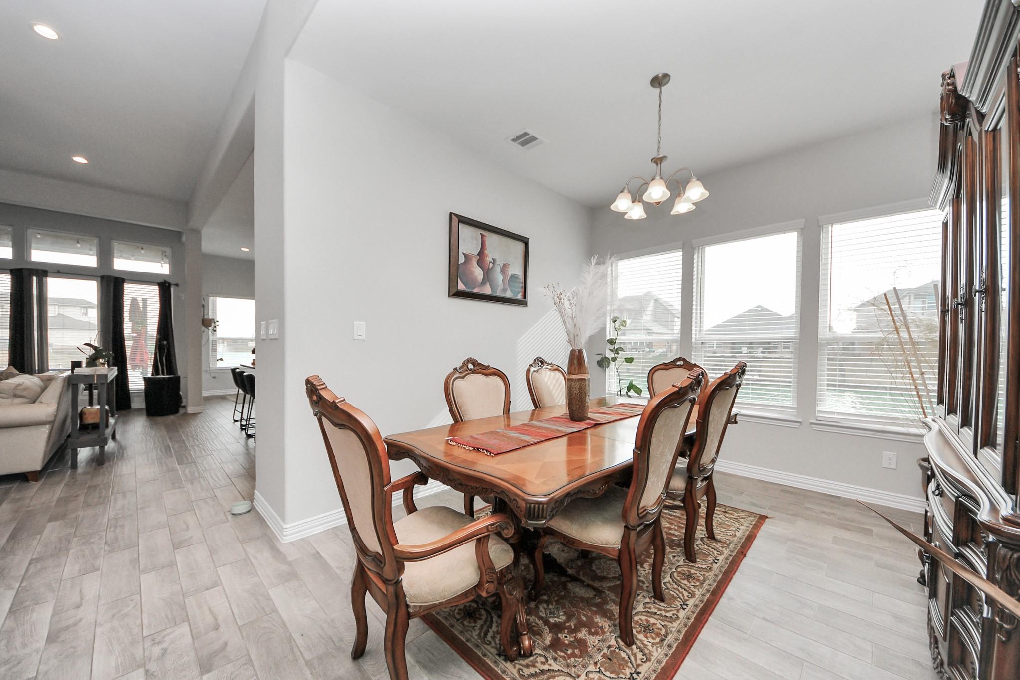 3902 Cantone Grotto Ct