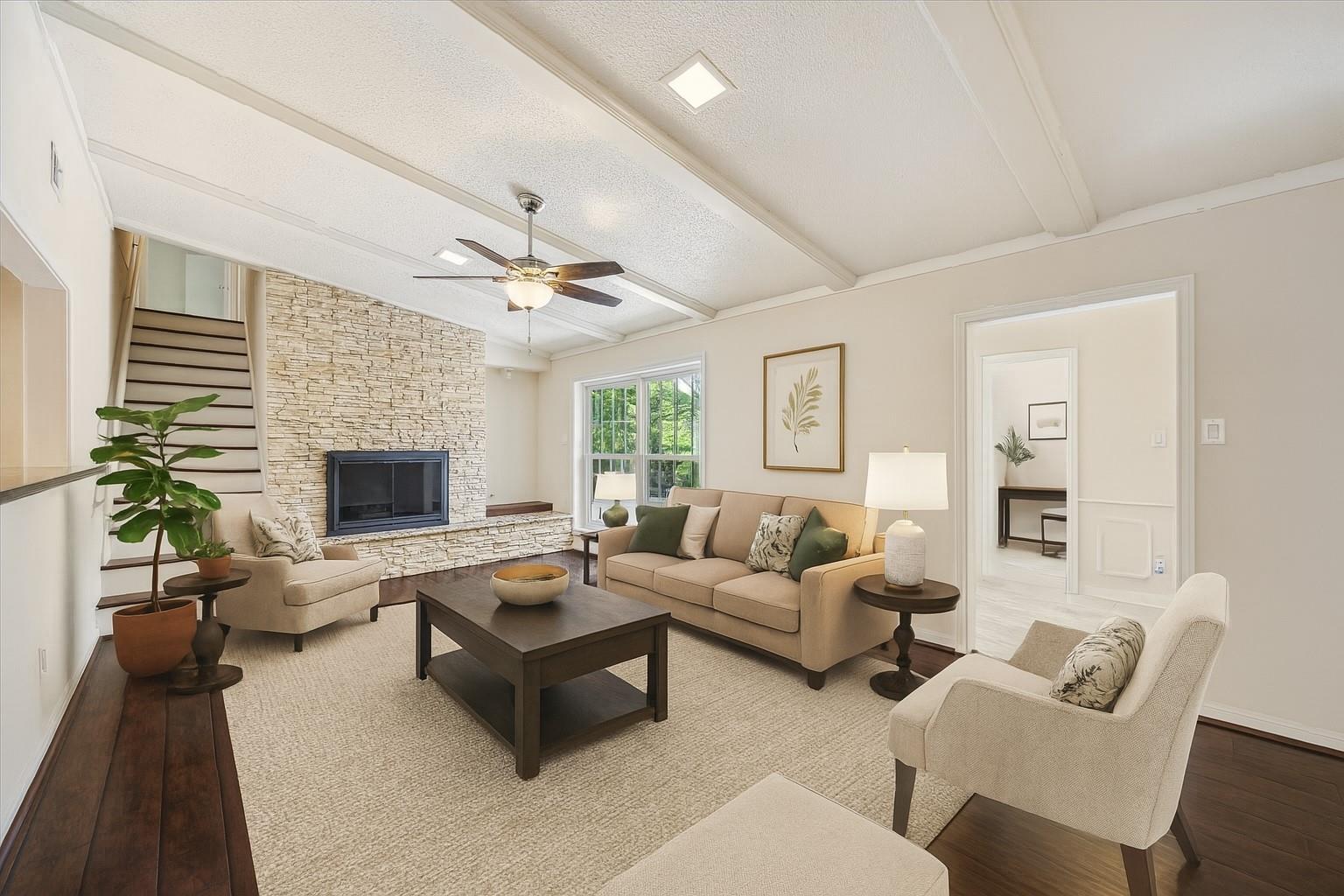 10607 Longmont Drive, Houston