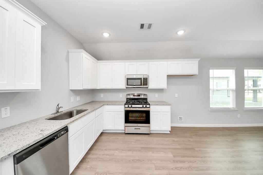 805 Jefferson Ave