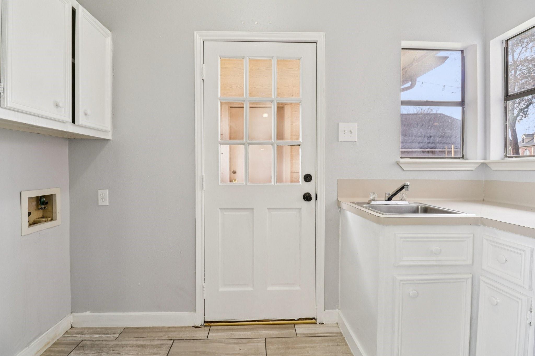 8003 Oceanside Drive