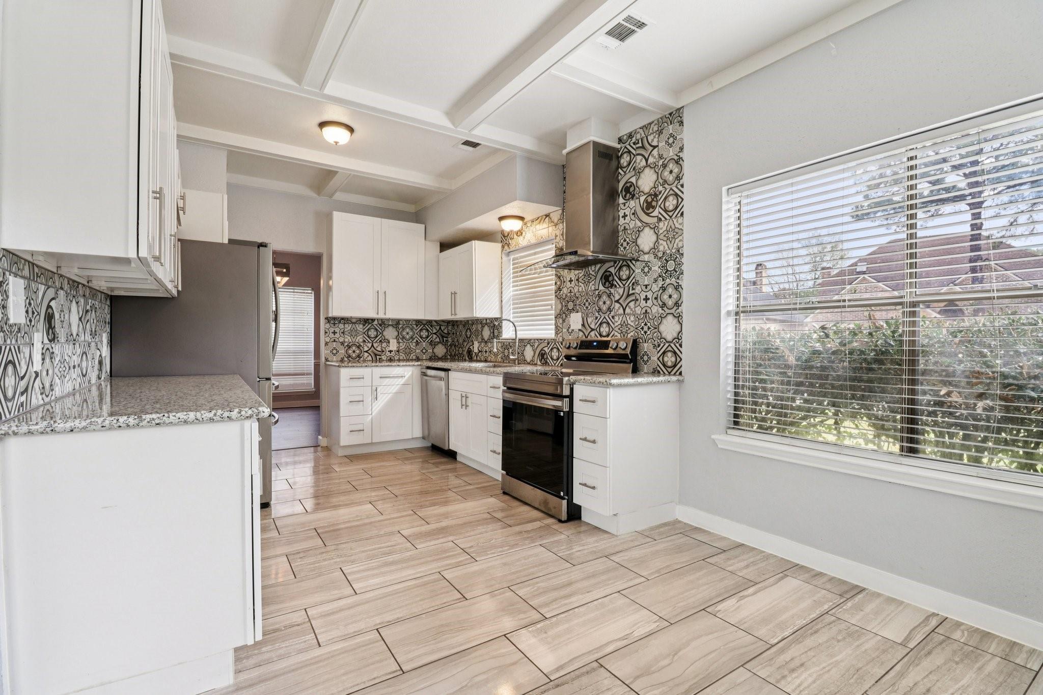 8003 Oceanside Drive