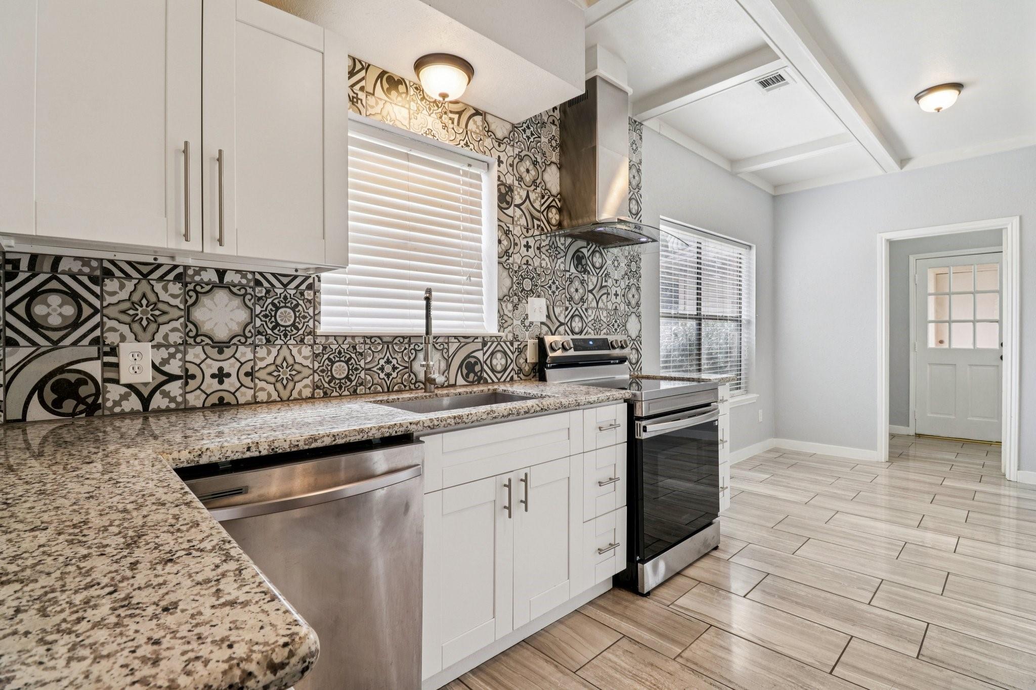 8003 Oceanside Drive