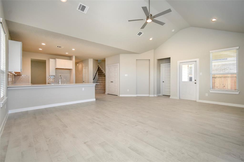 11110 Crocus Drive