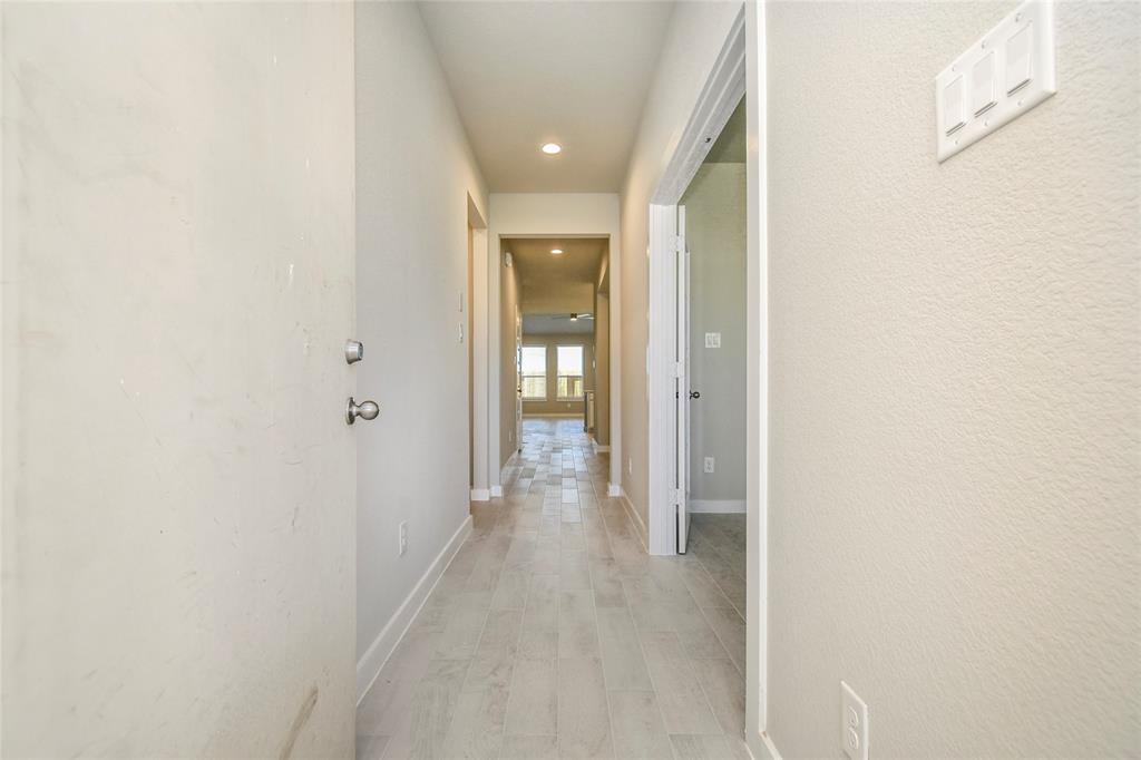 11110 Crocus Drive