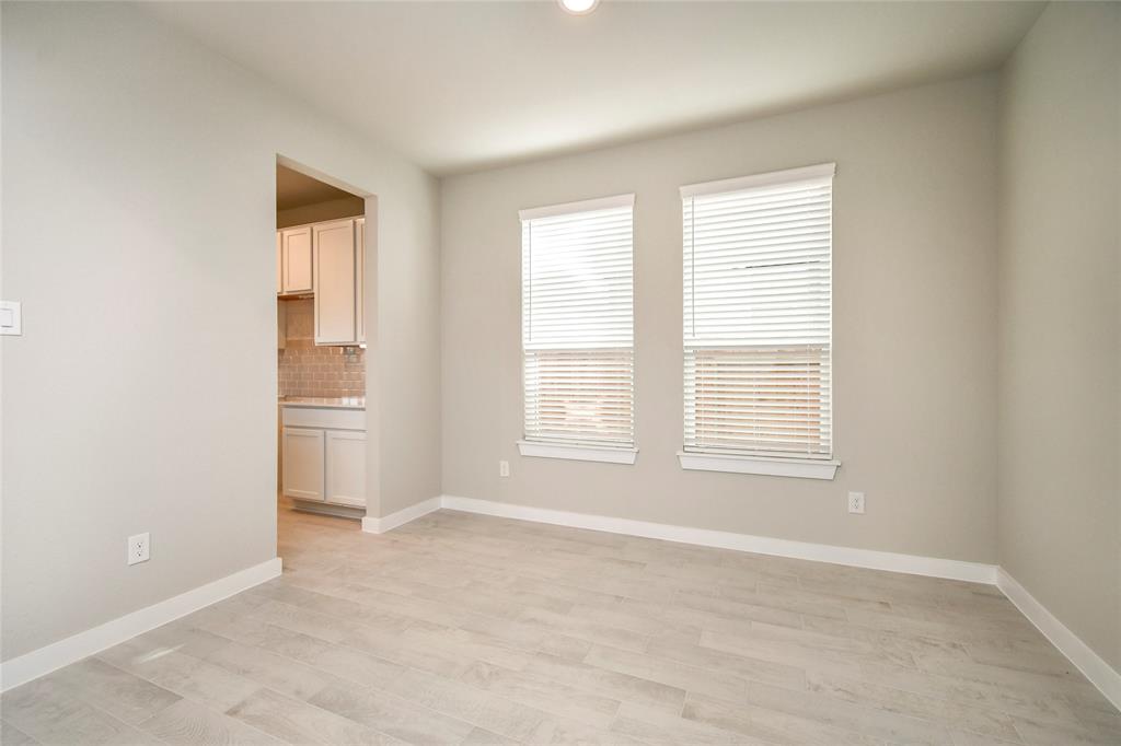 11110 Crocus Drive