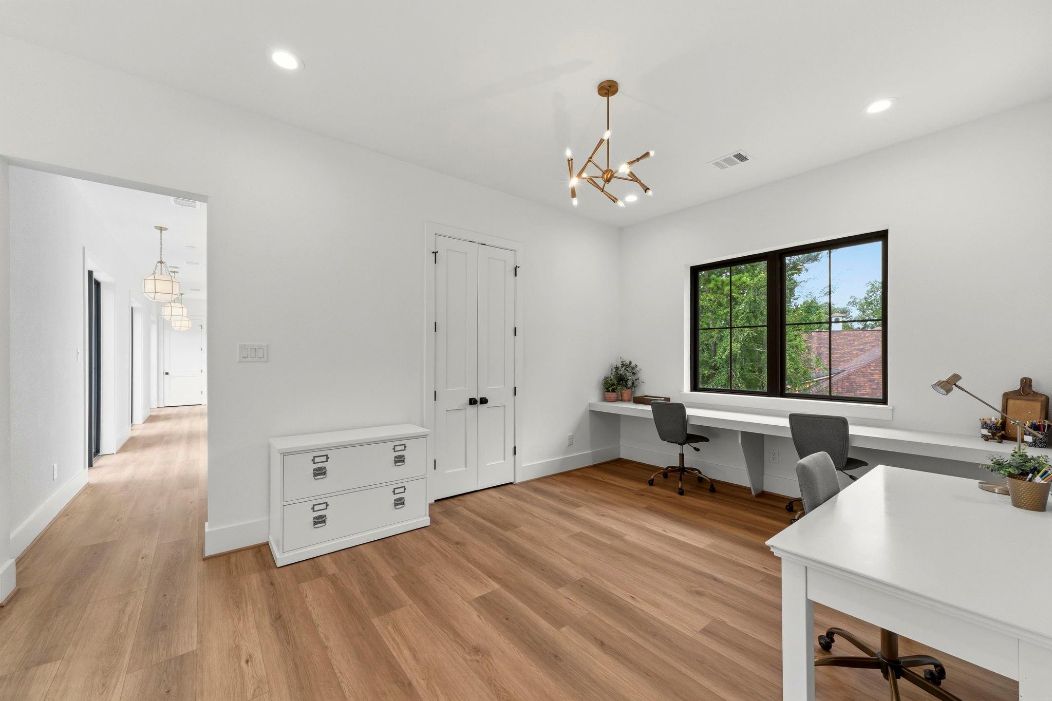 27711 N Ossineke Drive