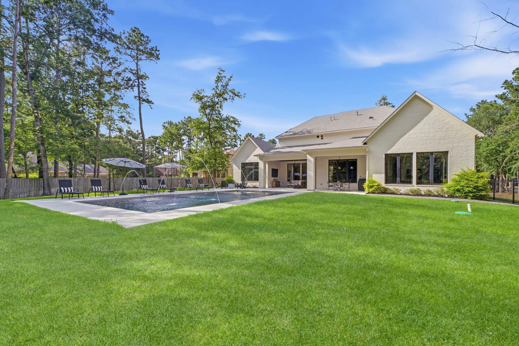 27711 N Ossineke Drive