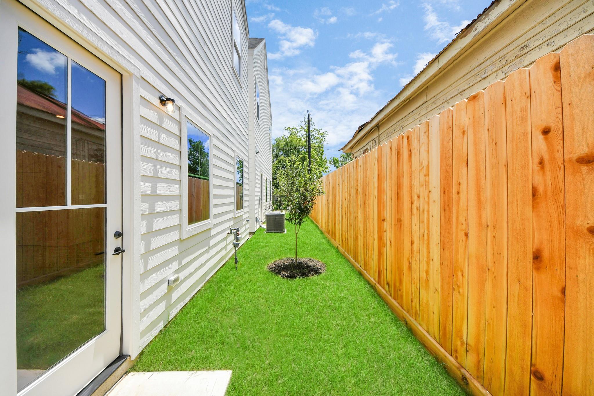 6507 Old Olive Tree Drive, Houston