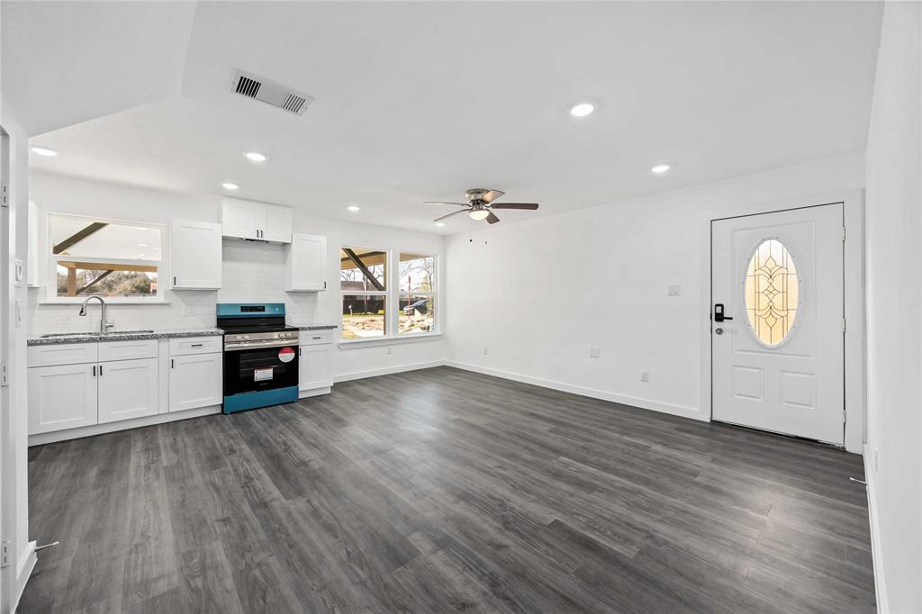 2320 Wavell Street # B Unit: A B