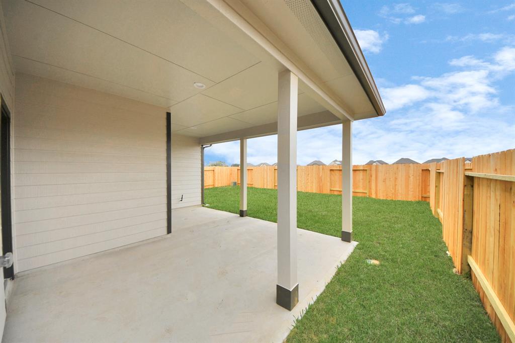 14922 Royal Leaf Lane