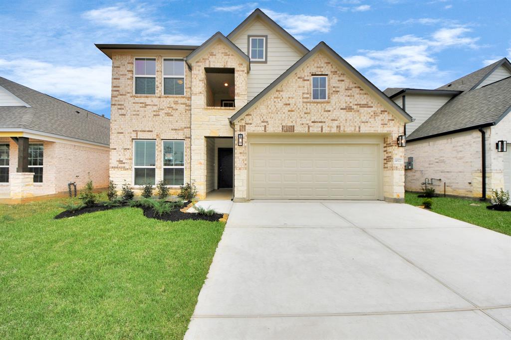 14922 Royal Leaf Lane