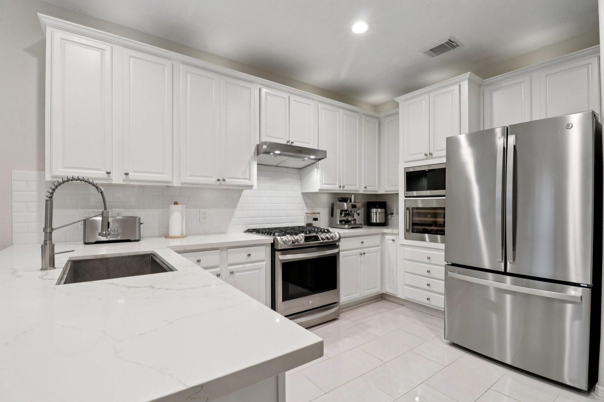 11312 Starlight Bay Street