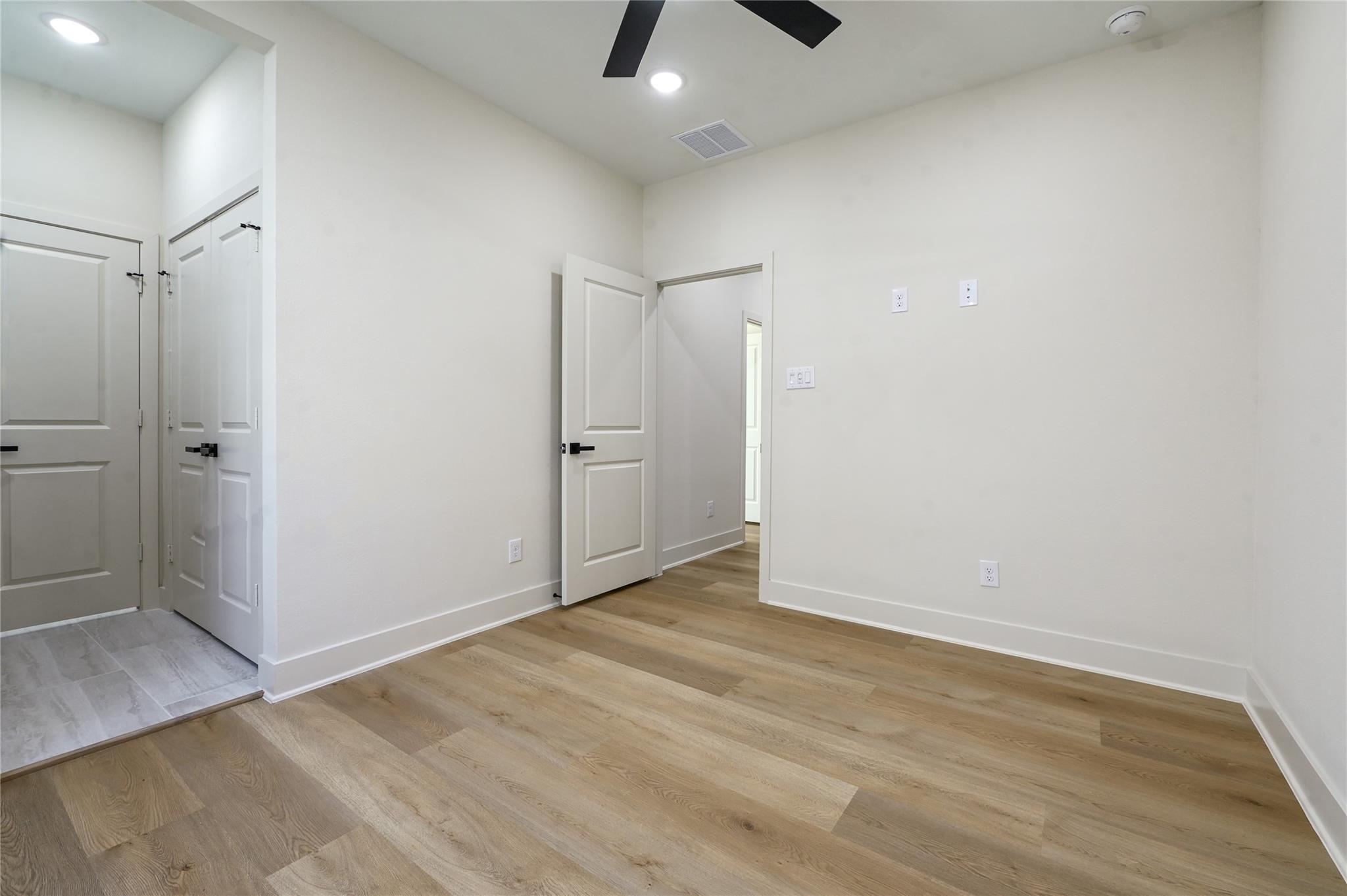14101 Bridgeport