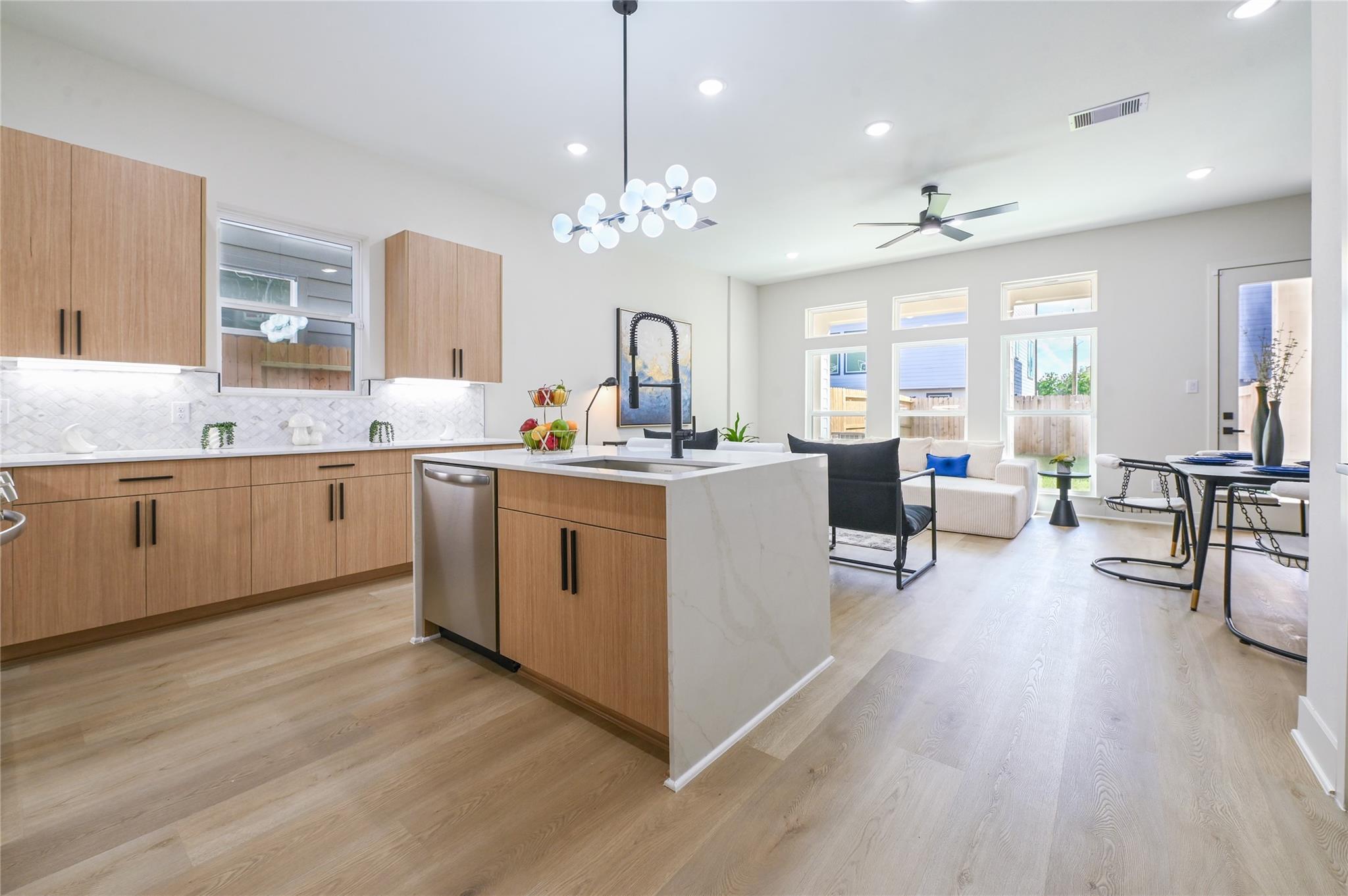 14101 Bridgeport