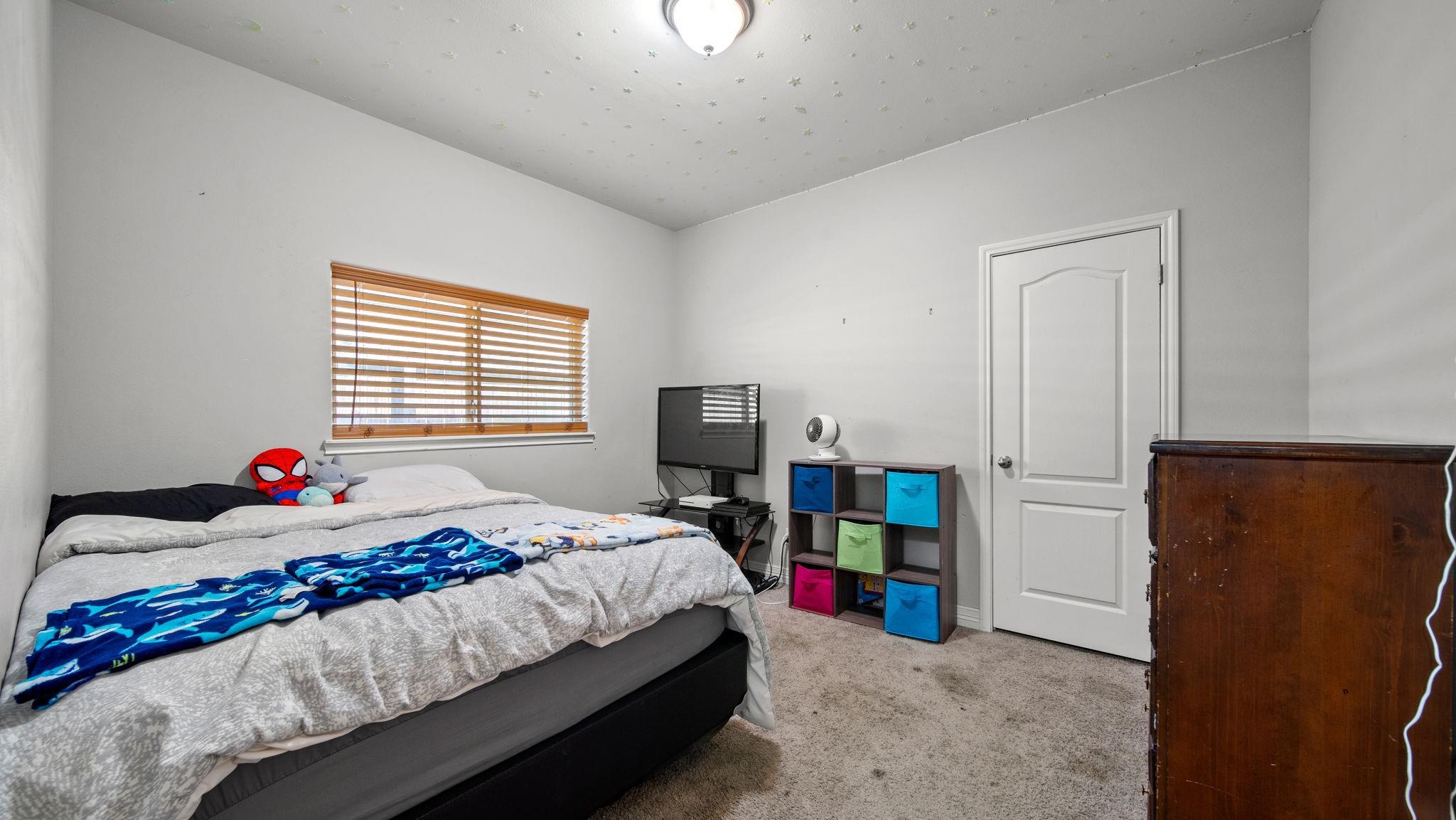 121 Alydar Drive