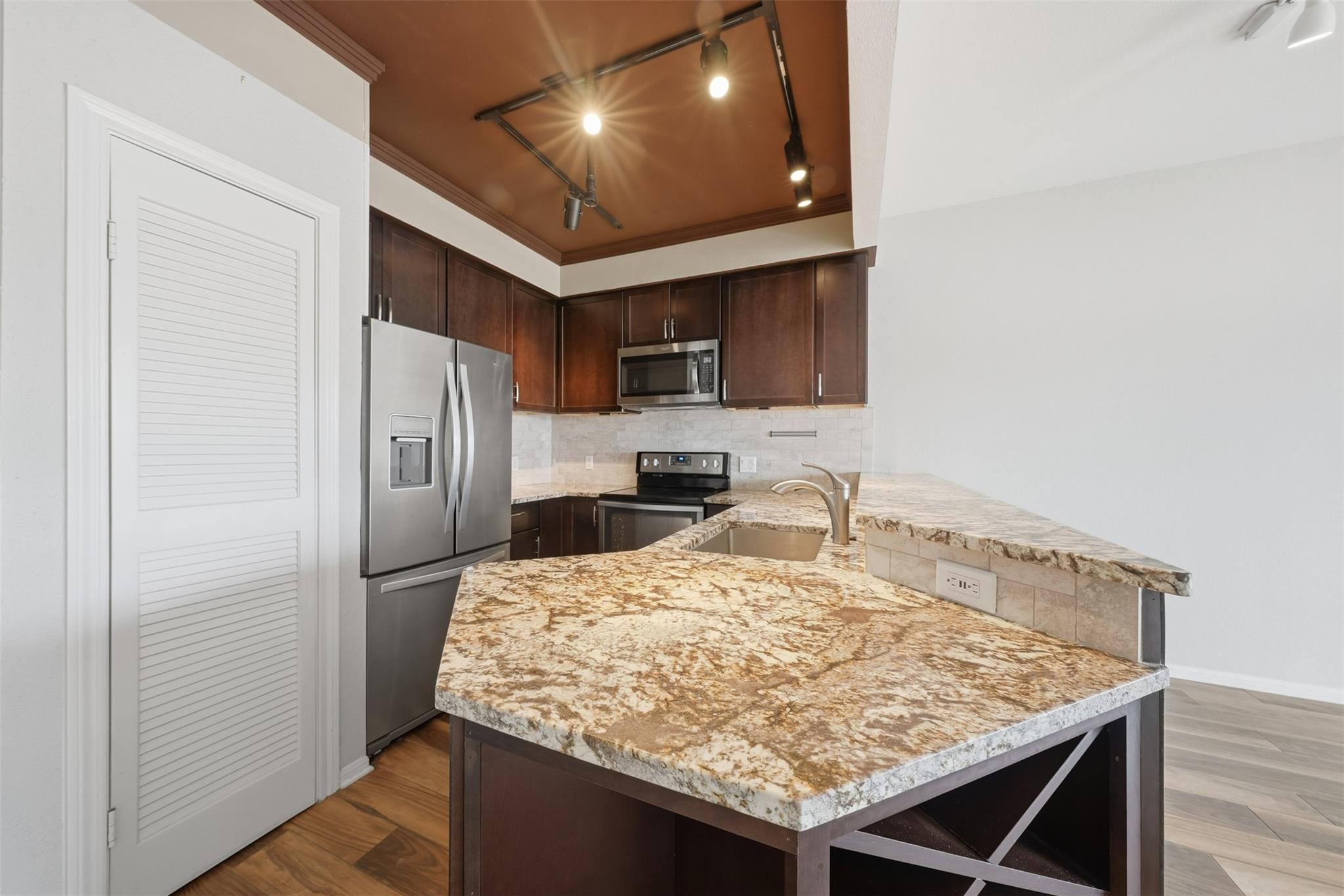 793 Davis Road # 116