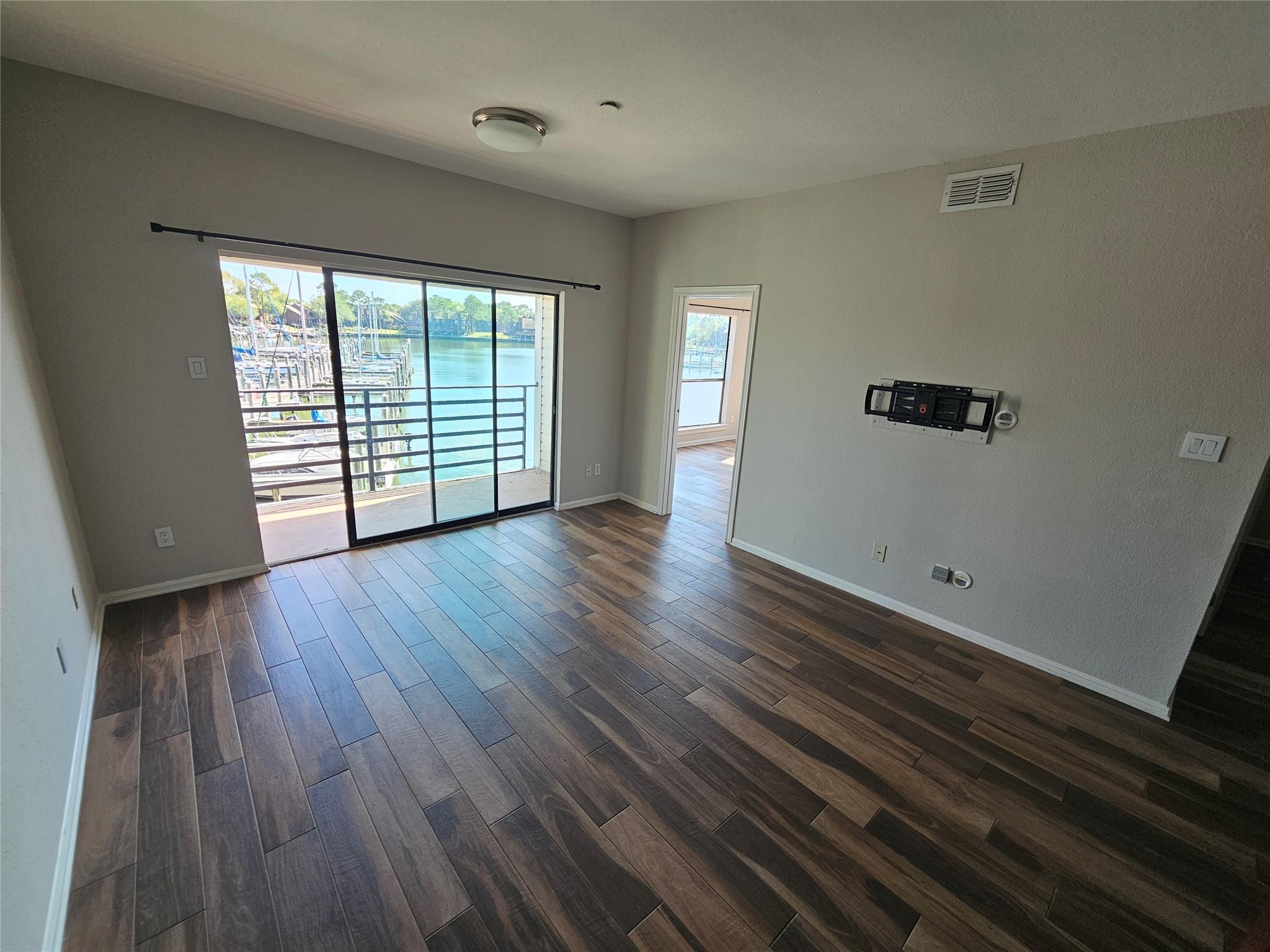 793 Davis Road # 116