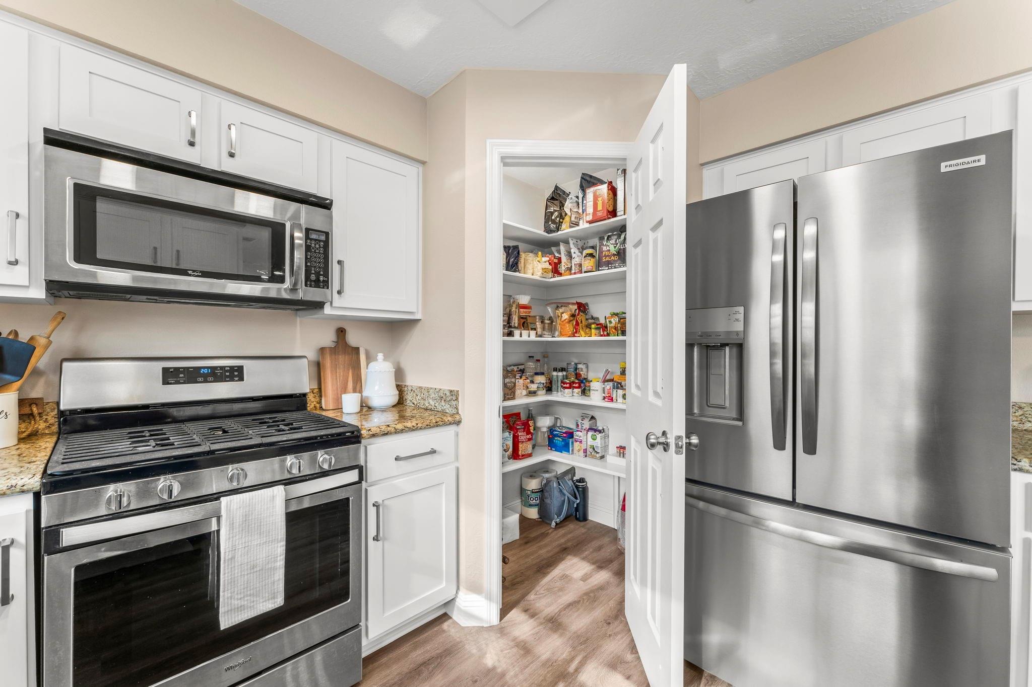 6 Dusky Meadow Place