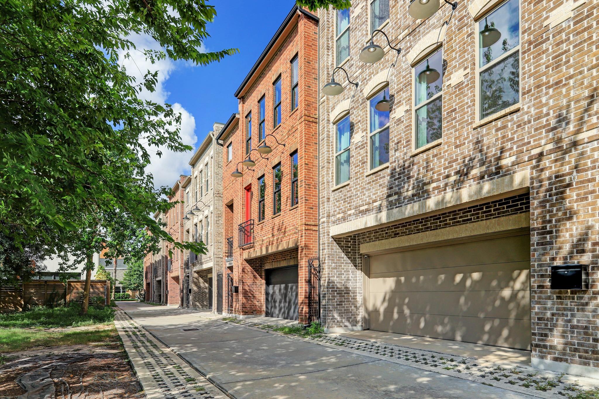 1706 Francis Street # B