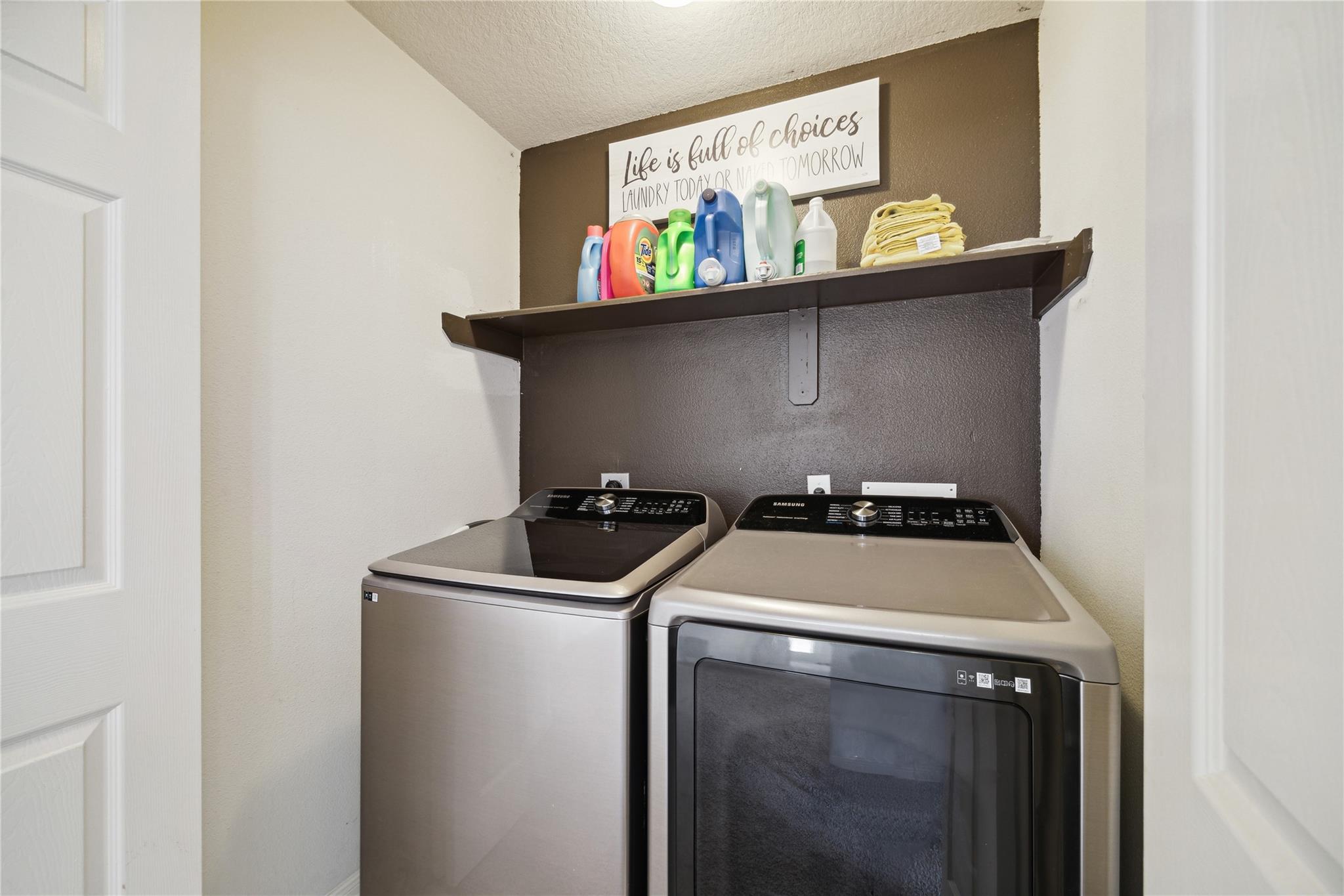 25619 Oakridge Forest Lane