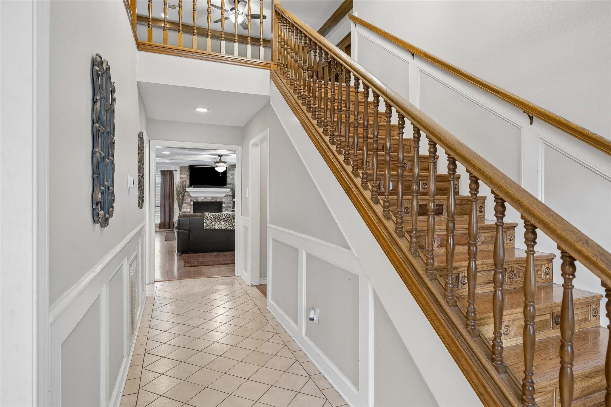 14615 Oak Bluff Court
