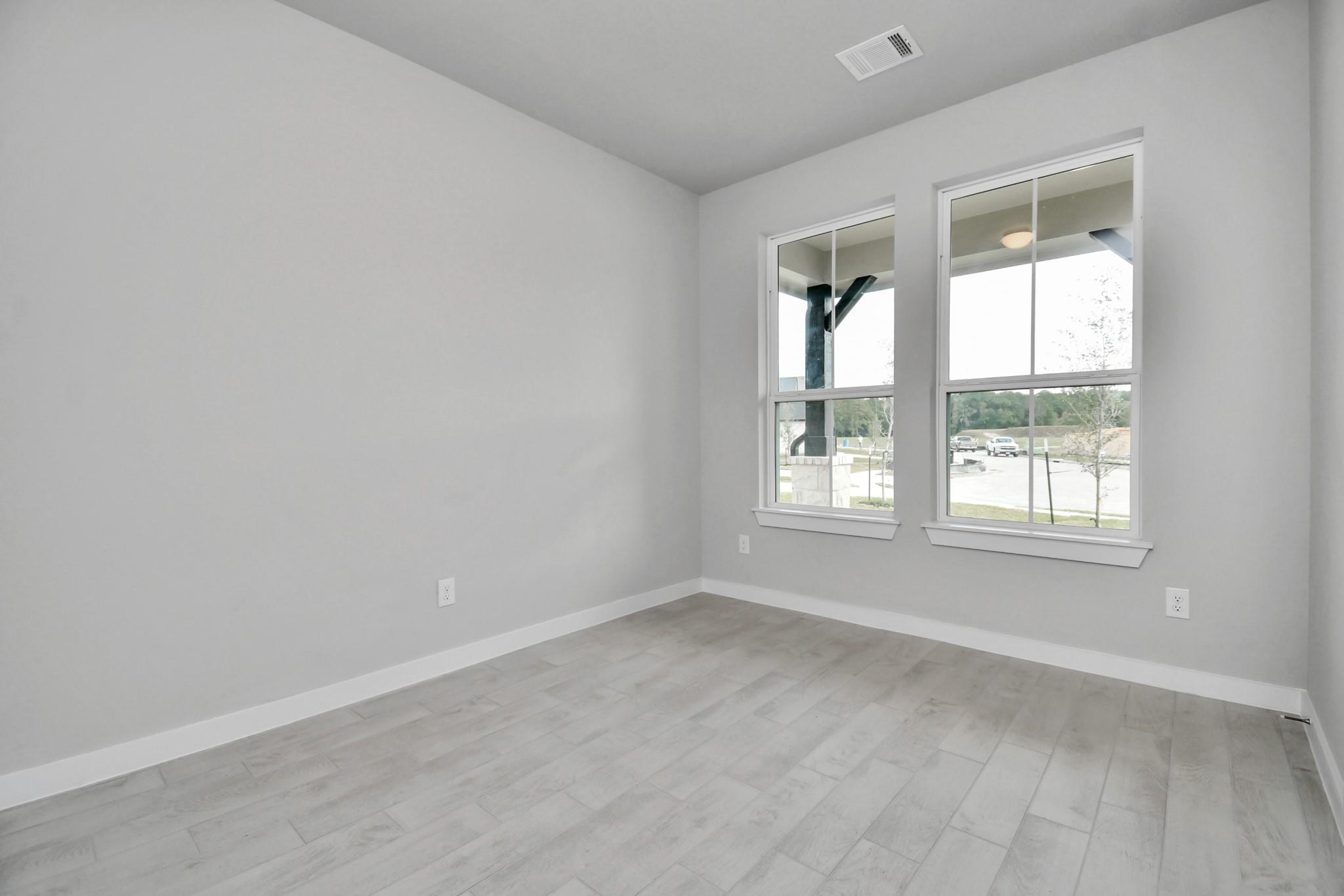 11807 Royal Willow Lane