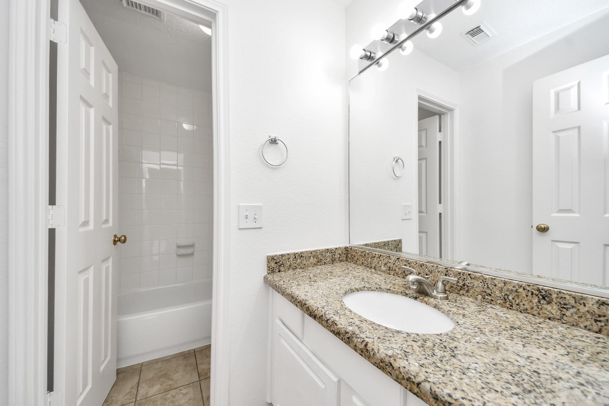 11102 Oak Mesa Court