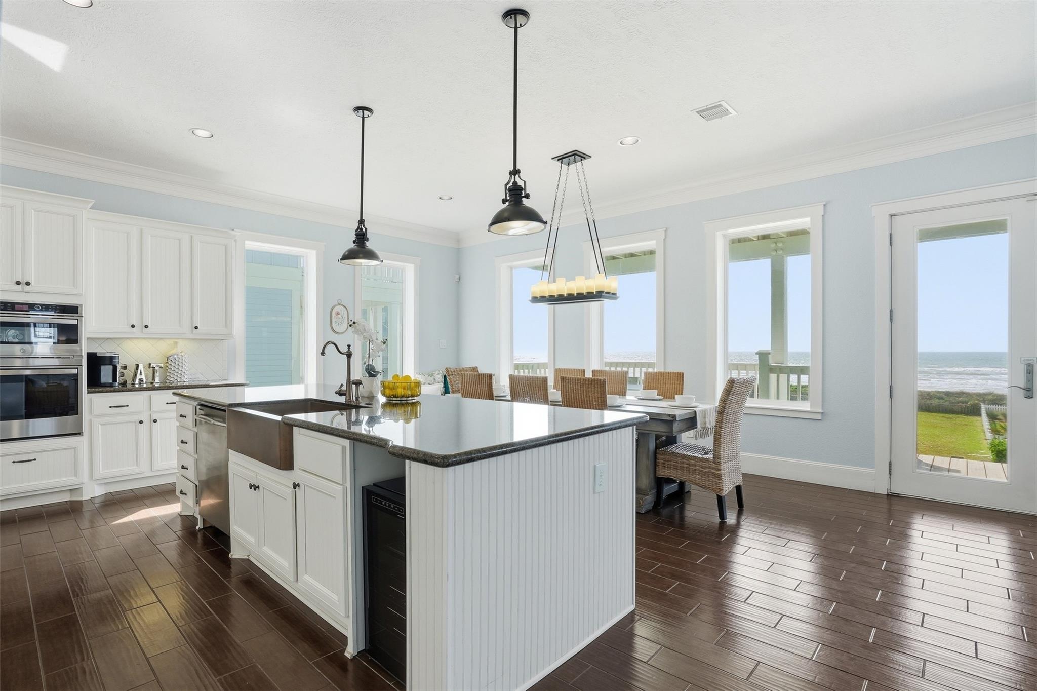 11622 Beachside