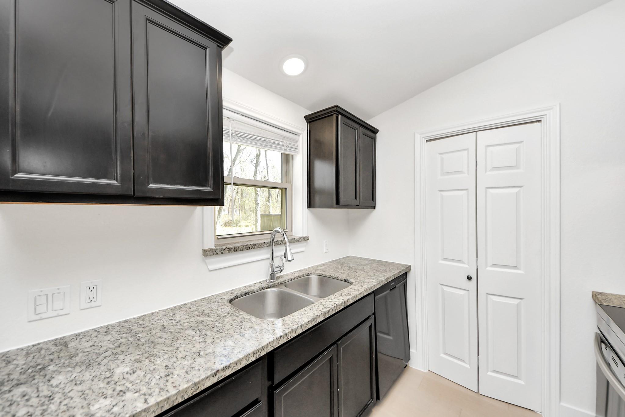 10804 Longleaf Drive