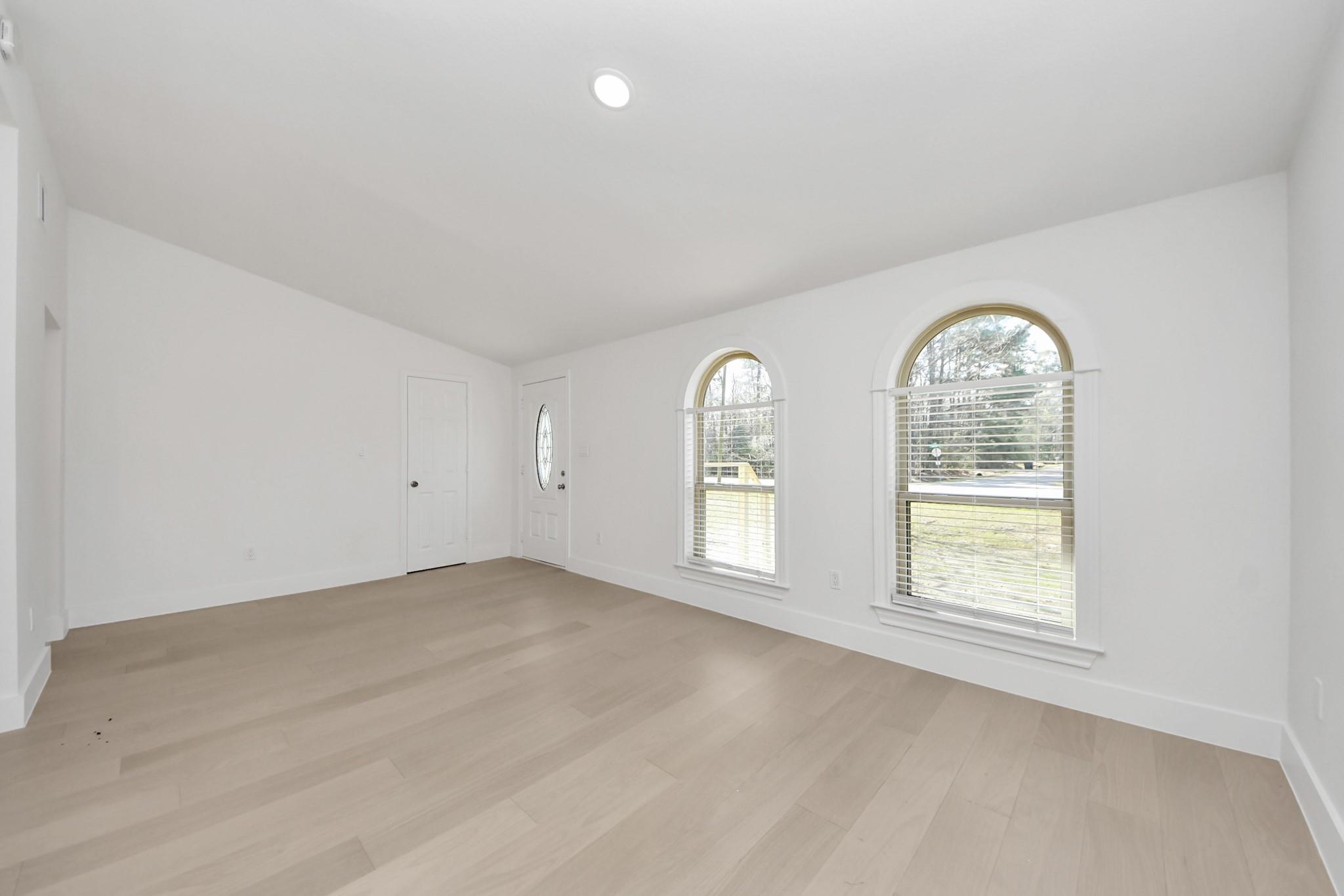 10804 Longleaf Drive