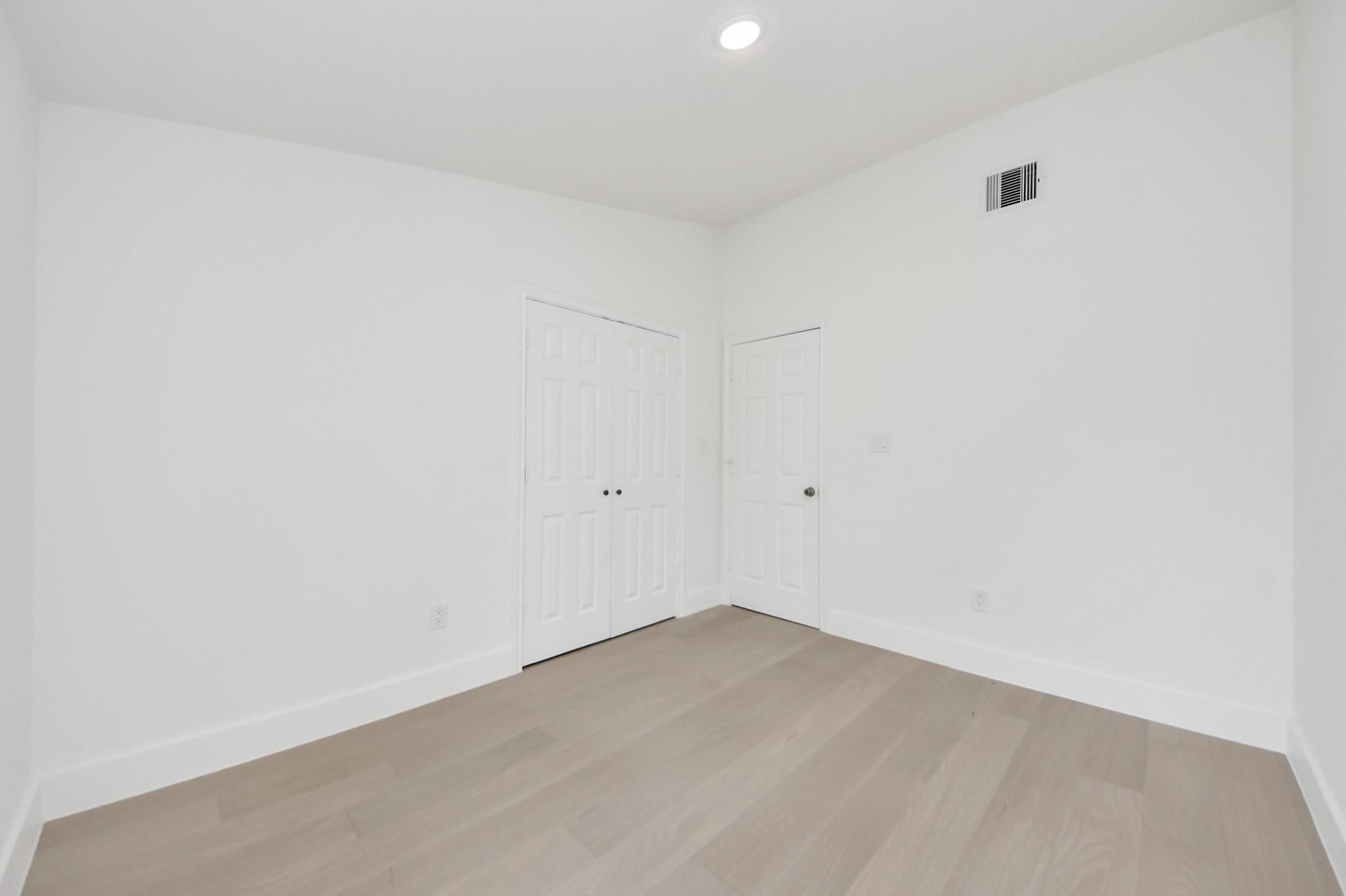 10804 Longleaf Drive