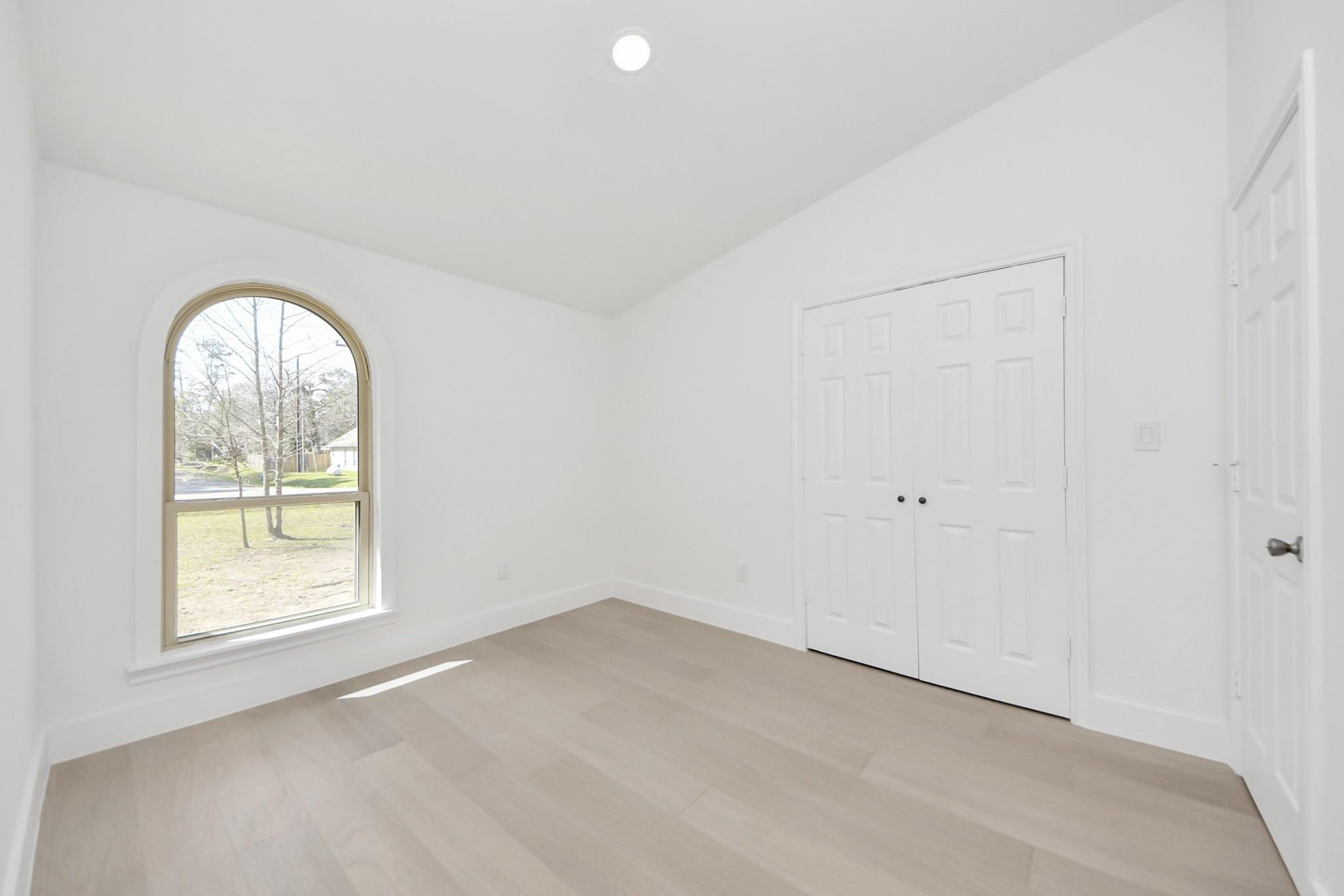 10804 Longleaf Drive