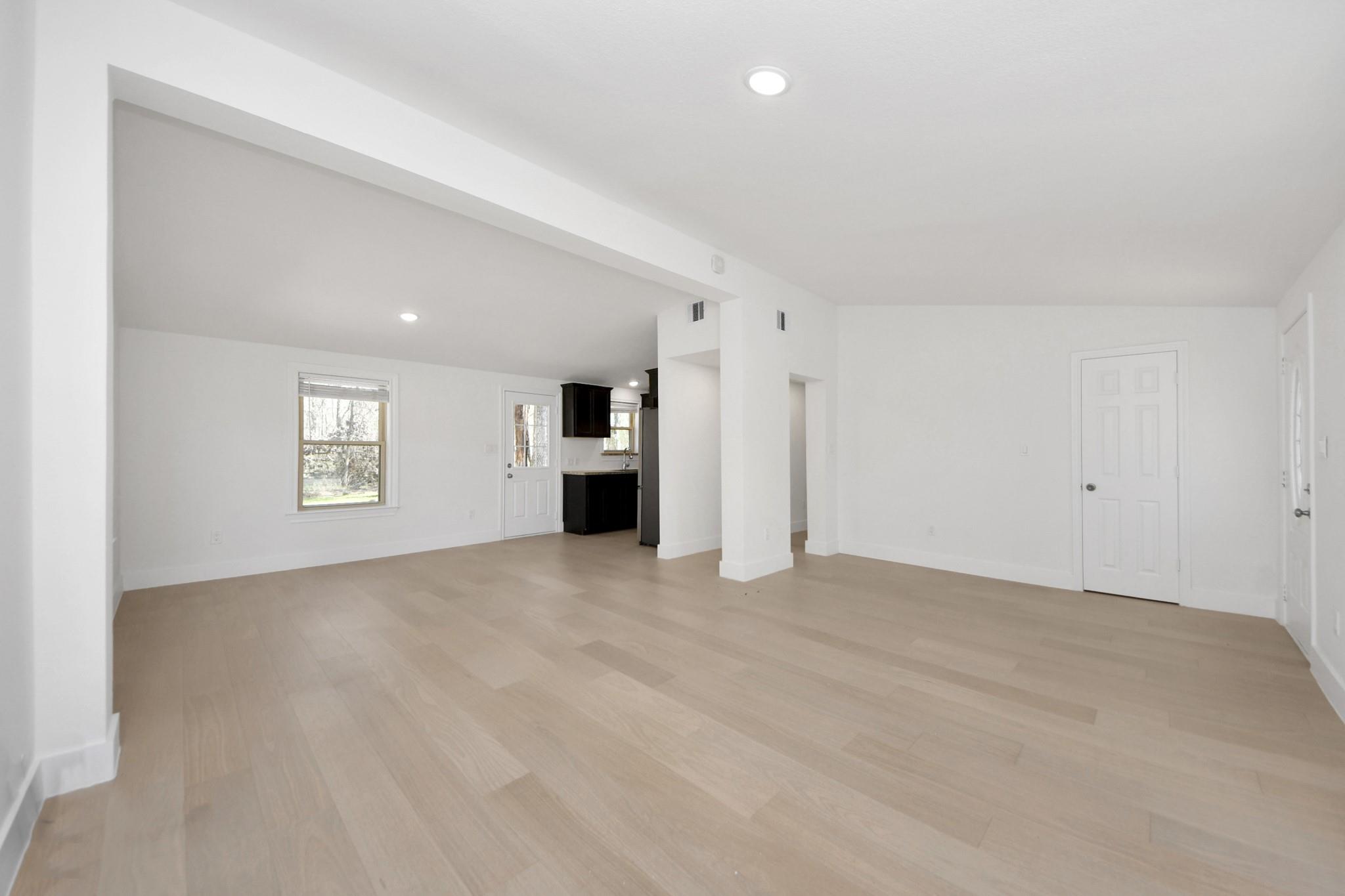 10804 Longleaf Drive