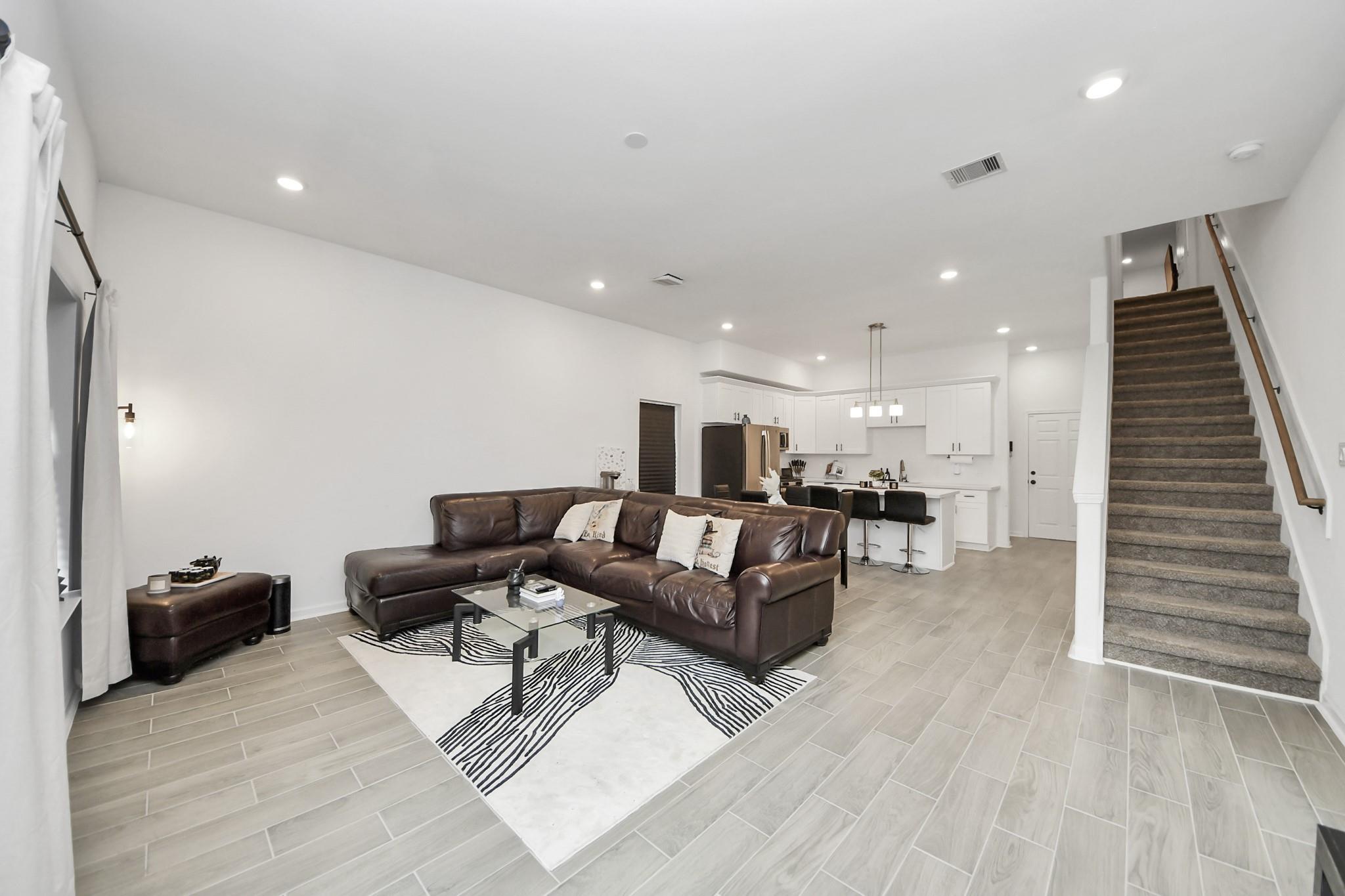 4613 Ireland Street # B