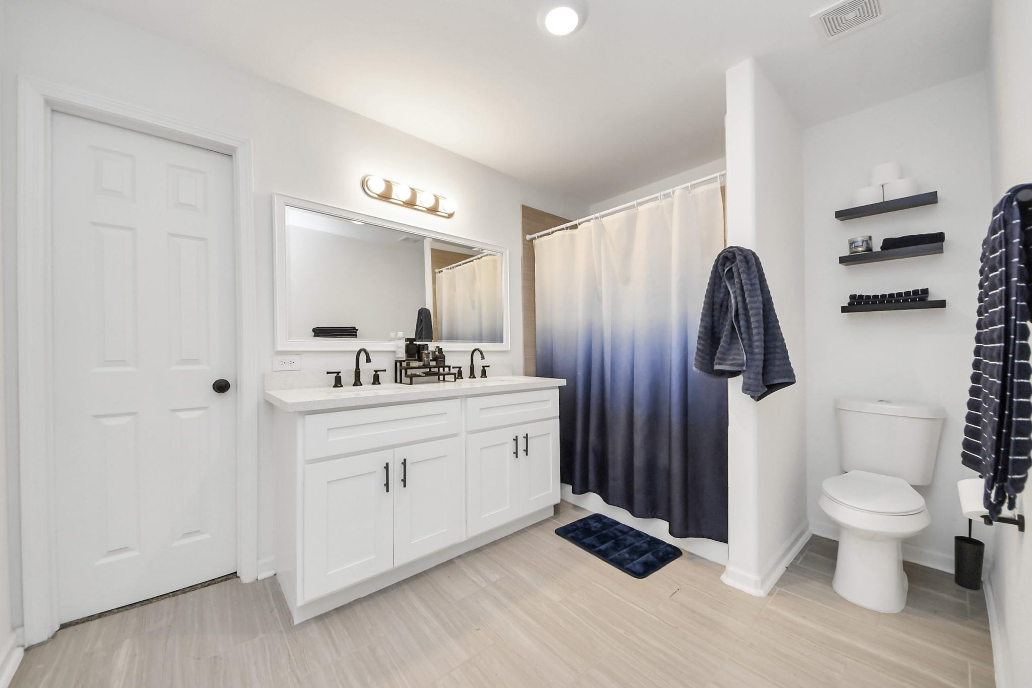 4613 Ireland Street # B