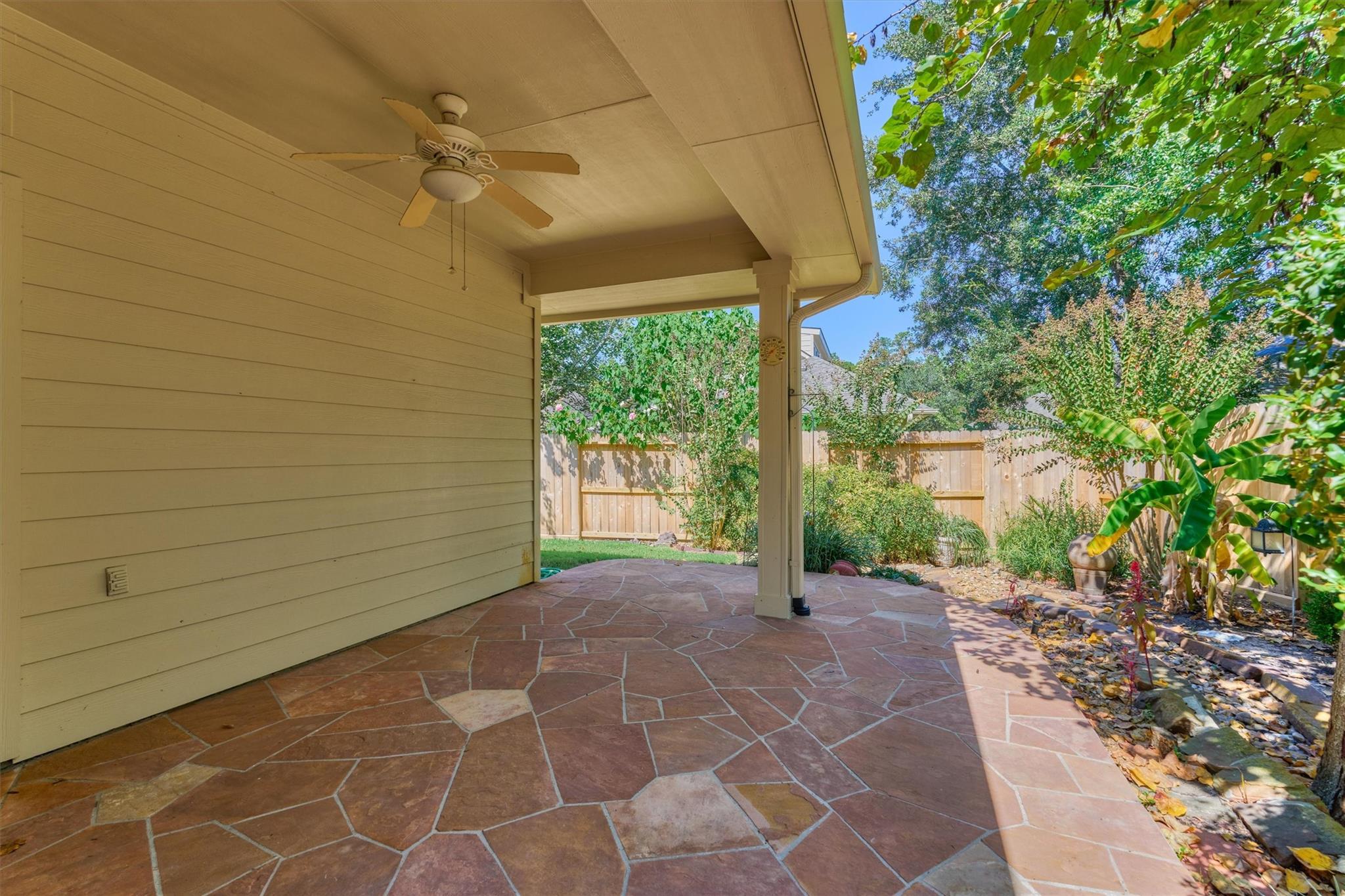 175 W Lilac Ridge Place