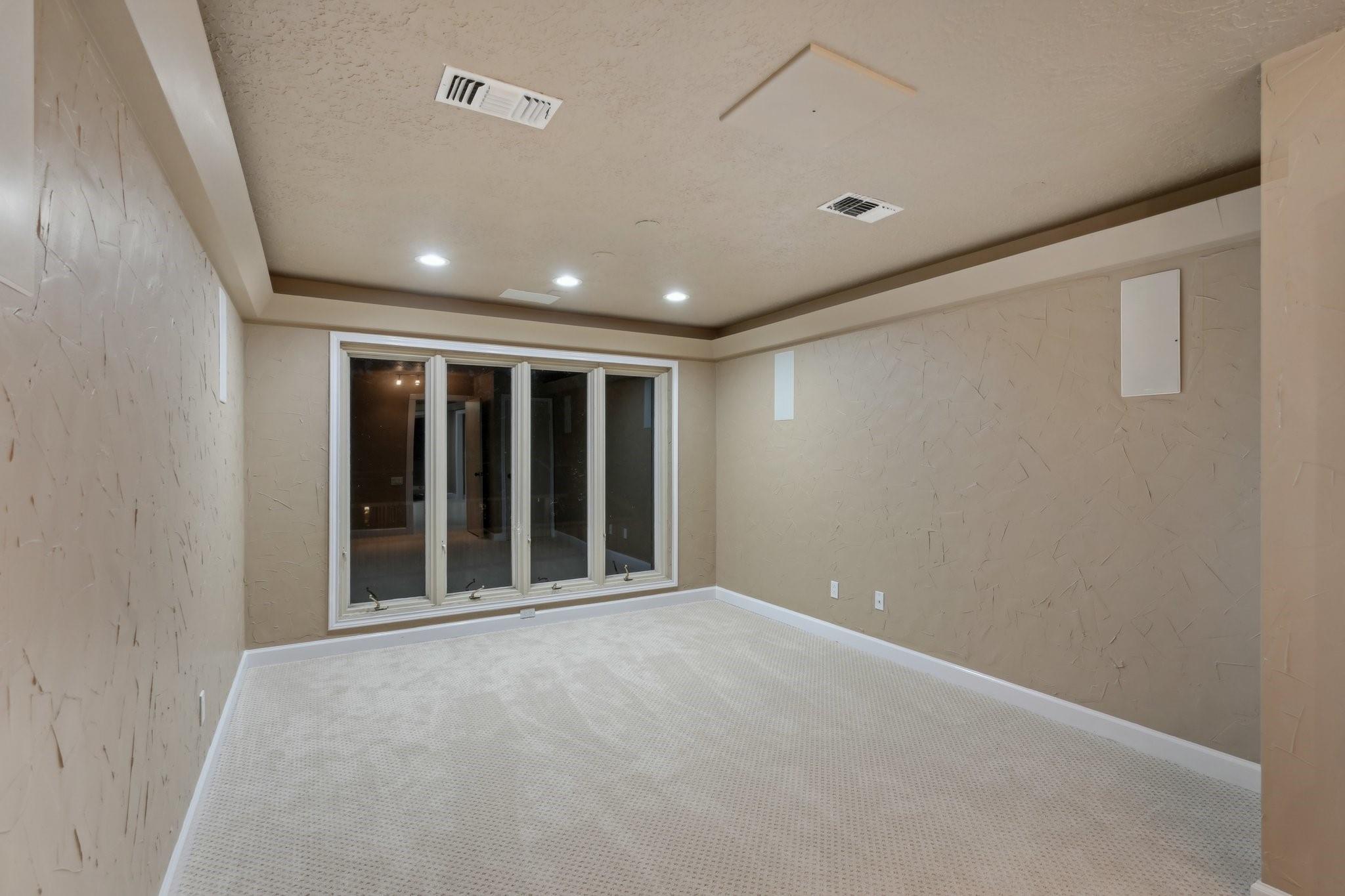 5914 Bermuda Dunes Drive