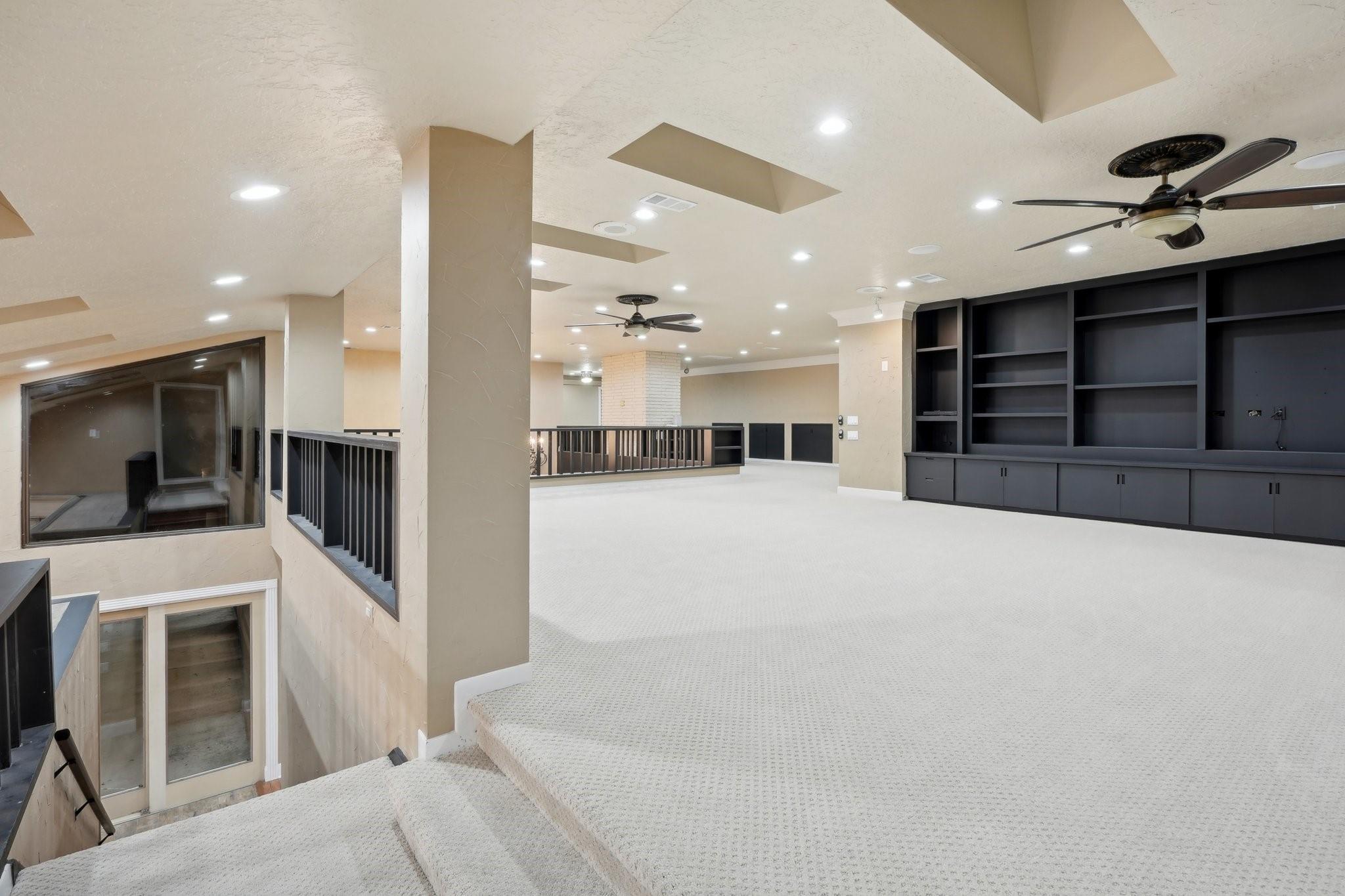 5914 Bermuda Dunes Drive